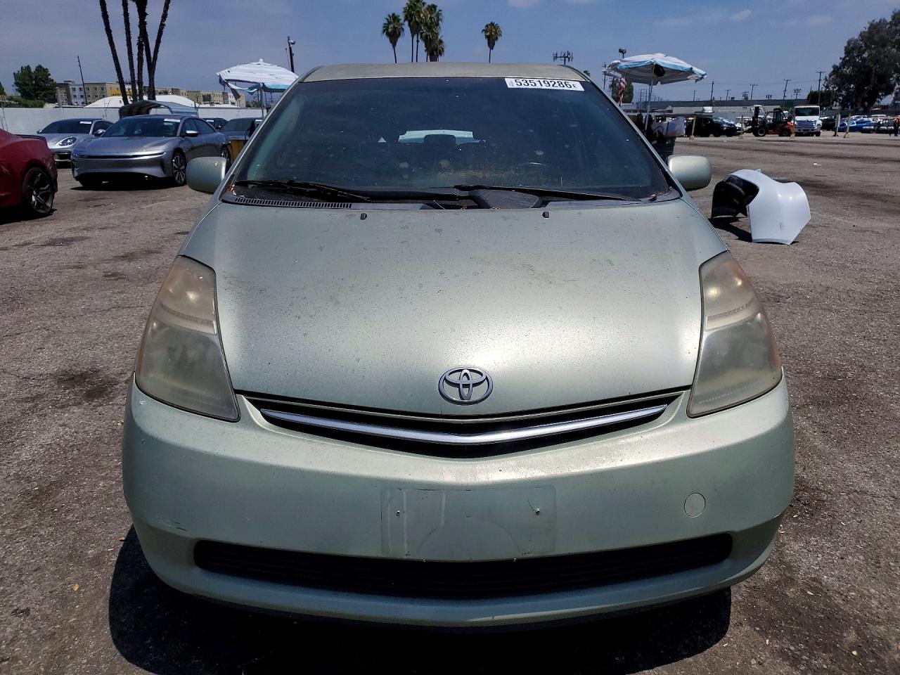 2007 Toyota Prius Base Green vin: JTDKB20U777655789