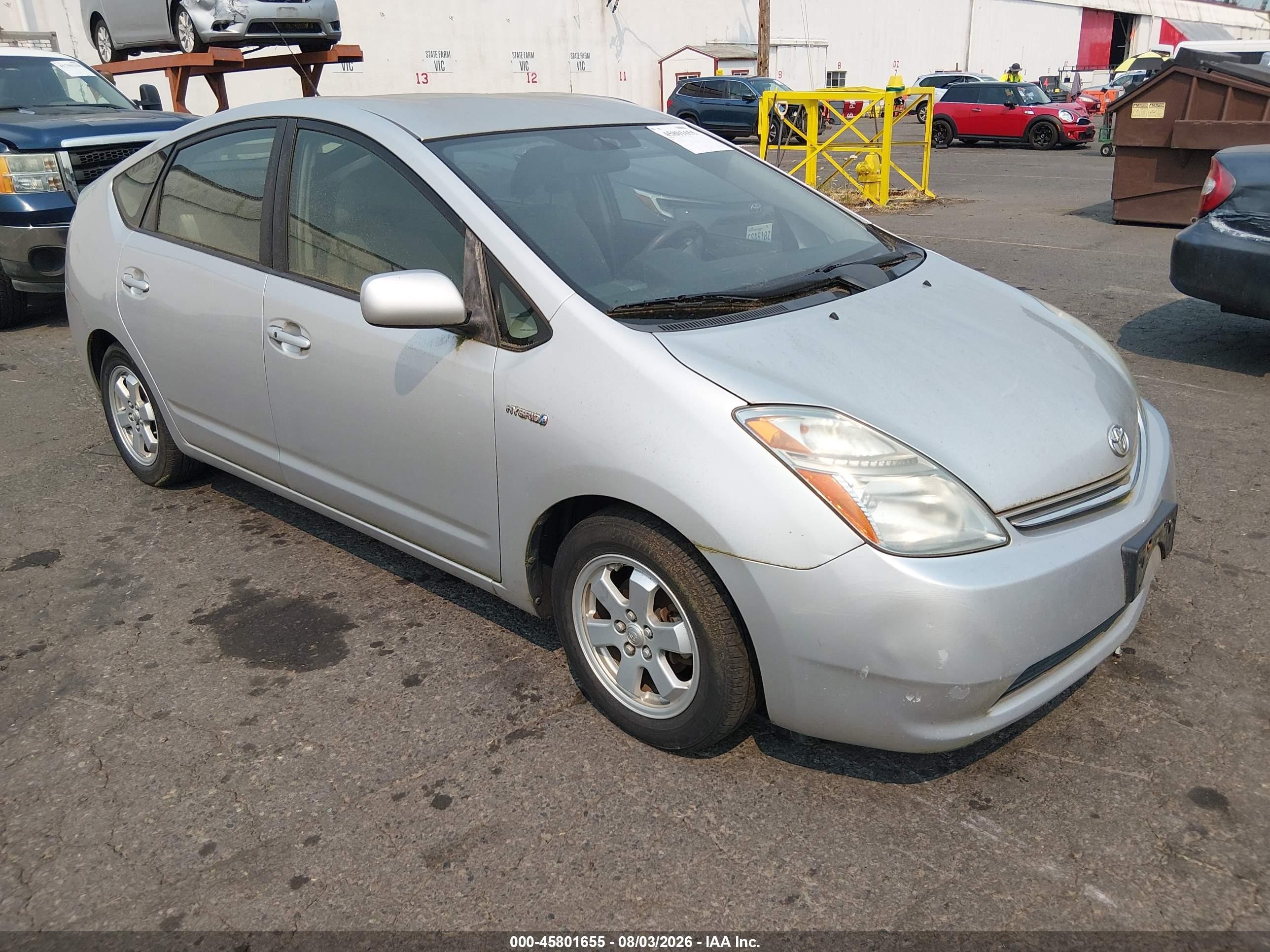 2007 Toyota Prius   Silver vin: JTDKB20U777683799
