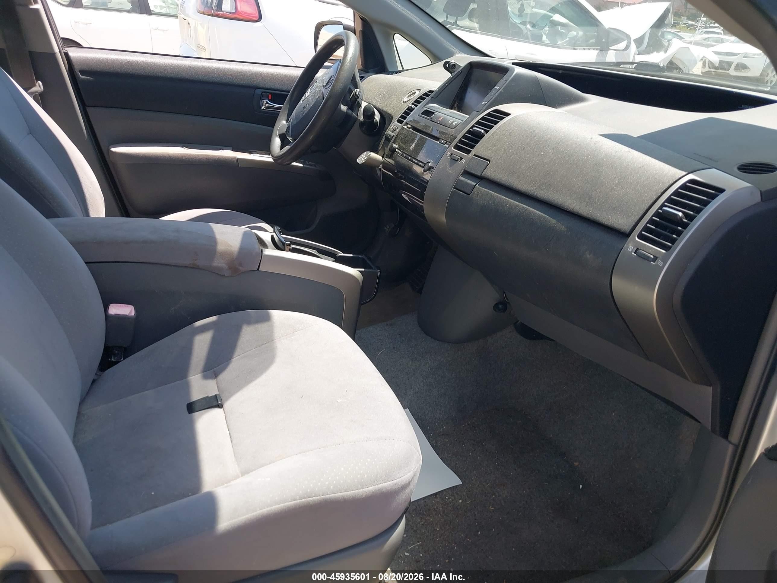2008 Toyota Prius   Silver vin: JTDKB20U783317284