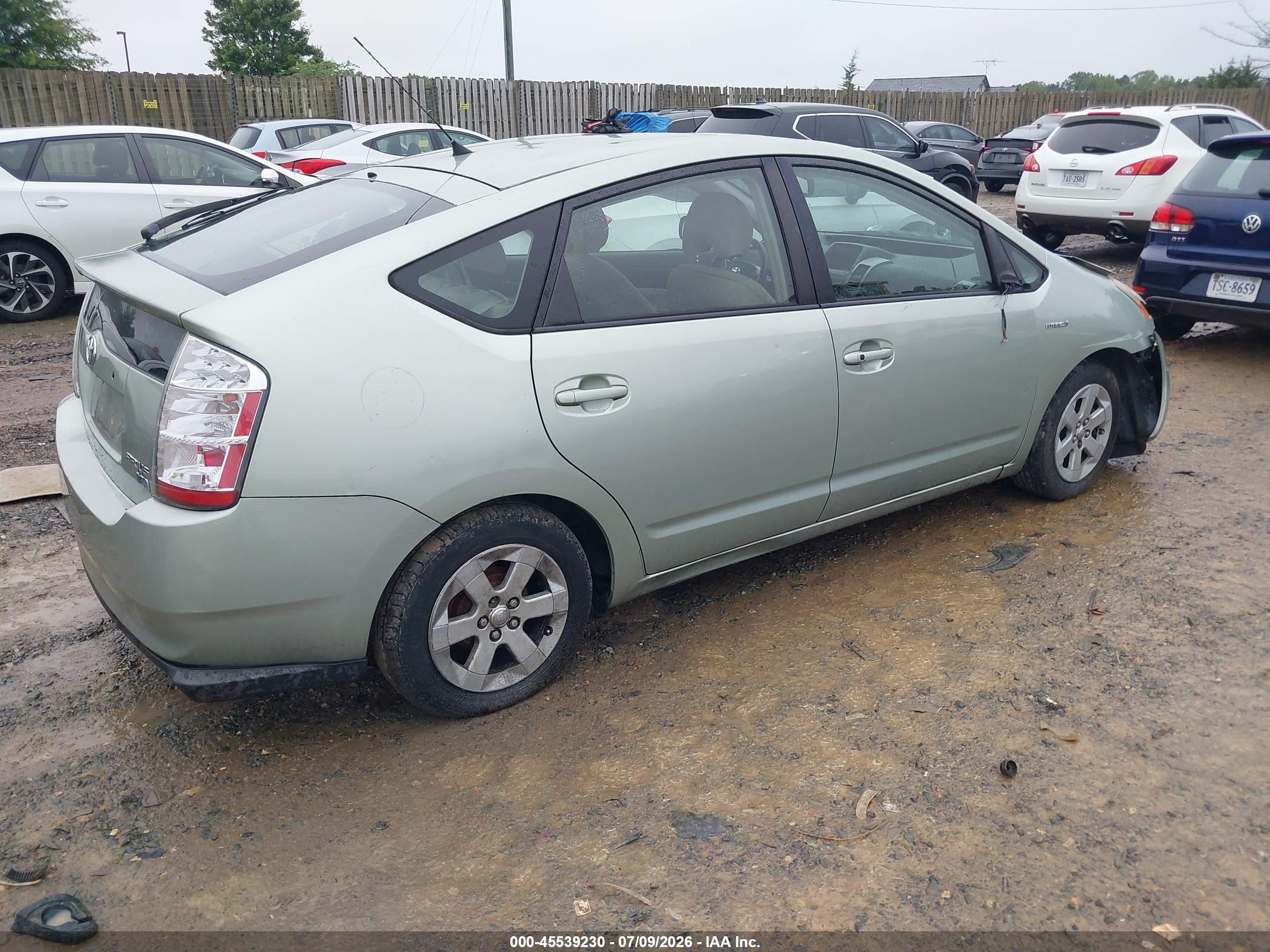 2008 Toyota Prius   Pewter vin: JTDKB20U783339432