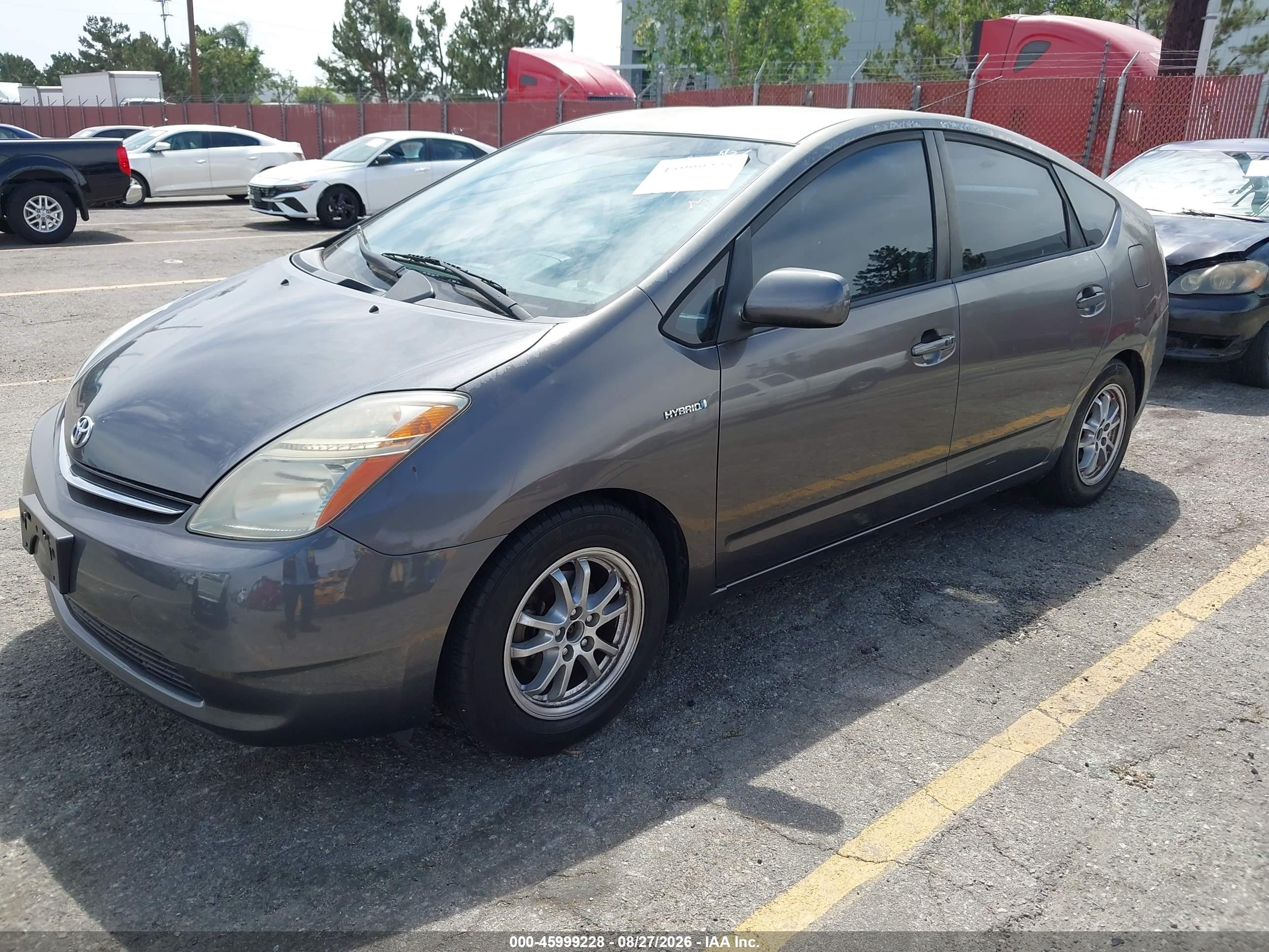 2008 Toyota Prius   Brown vin: JTDKB20U783375136