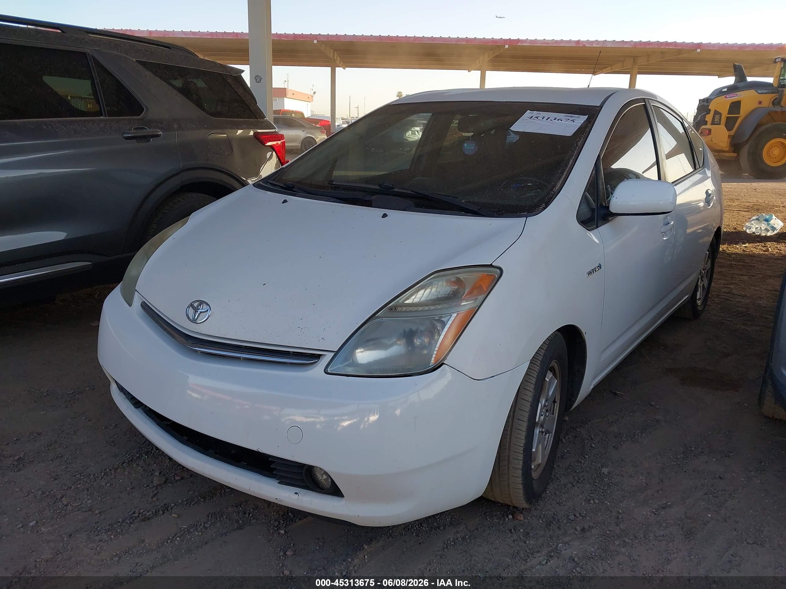 2008 Toyota Prius   White vin: JTDKB20U783377047