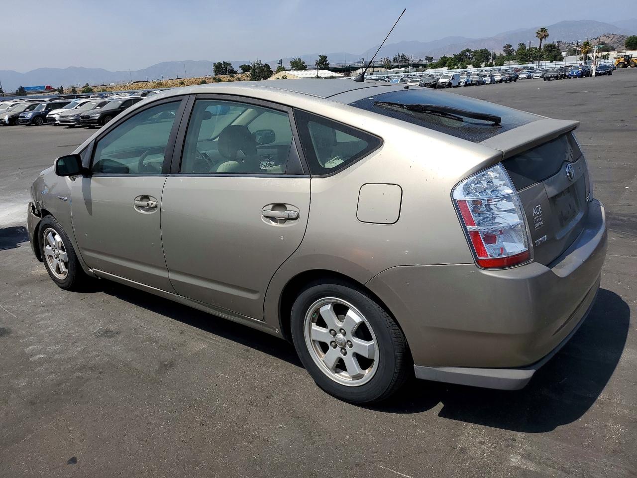 2008 Toyota Prius Base Tan vin: JTDKB20U783379607