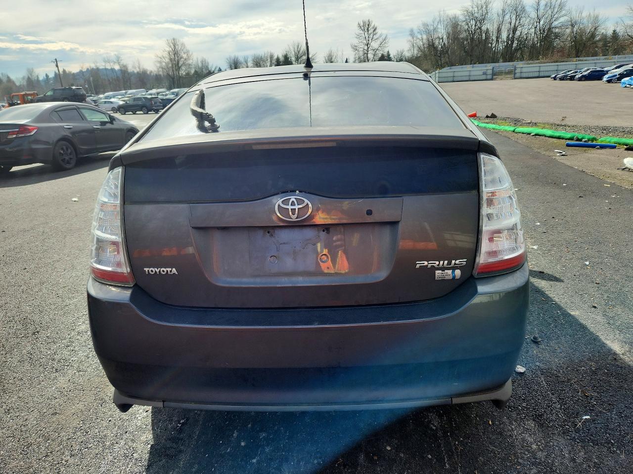 2008 Toyota Prius Base Серебряный vin: JTDKB20U783395449