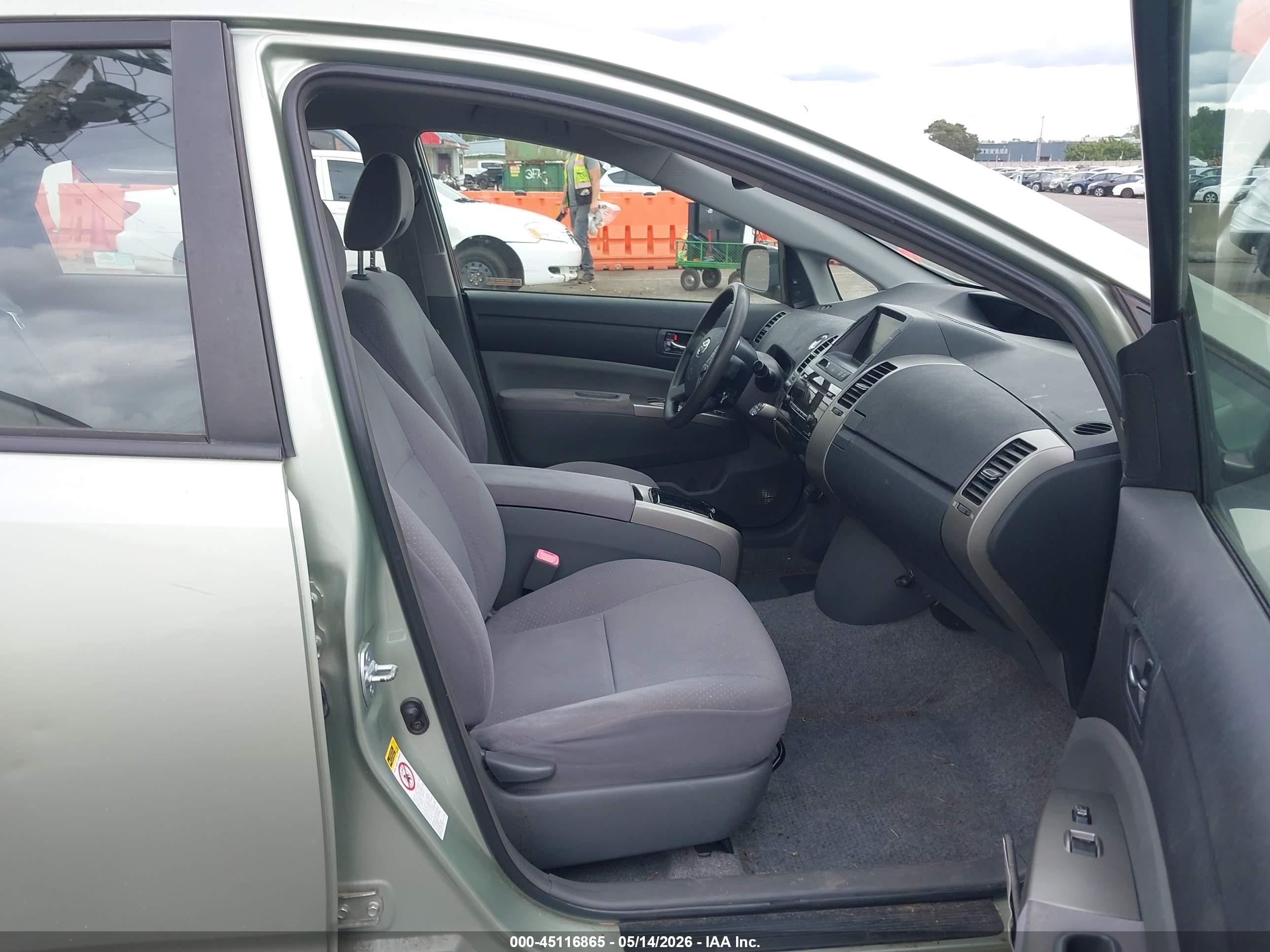 2008 Toyota Prius   Green vin: JTDKB20U783442558