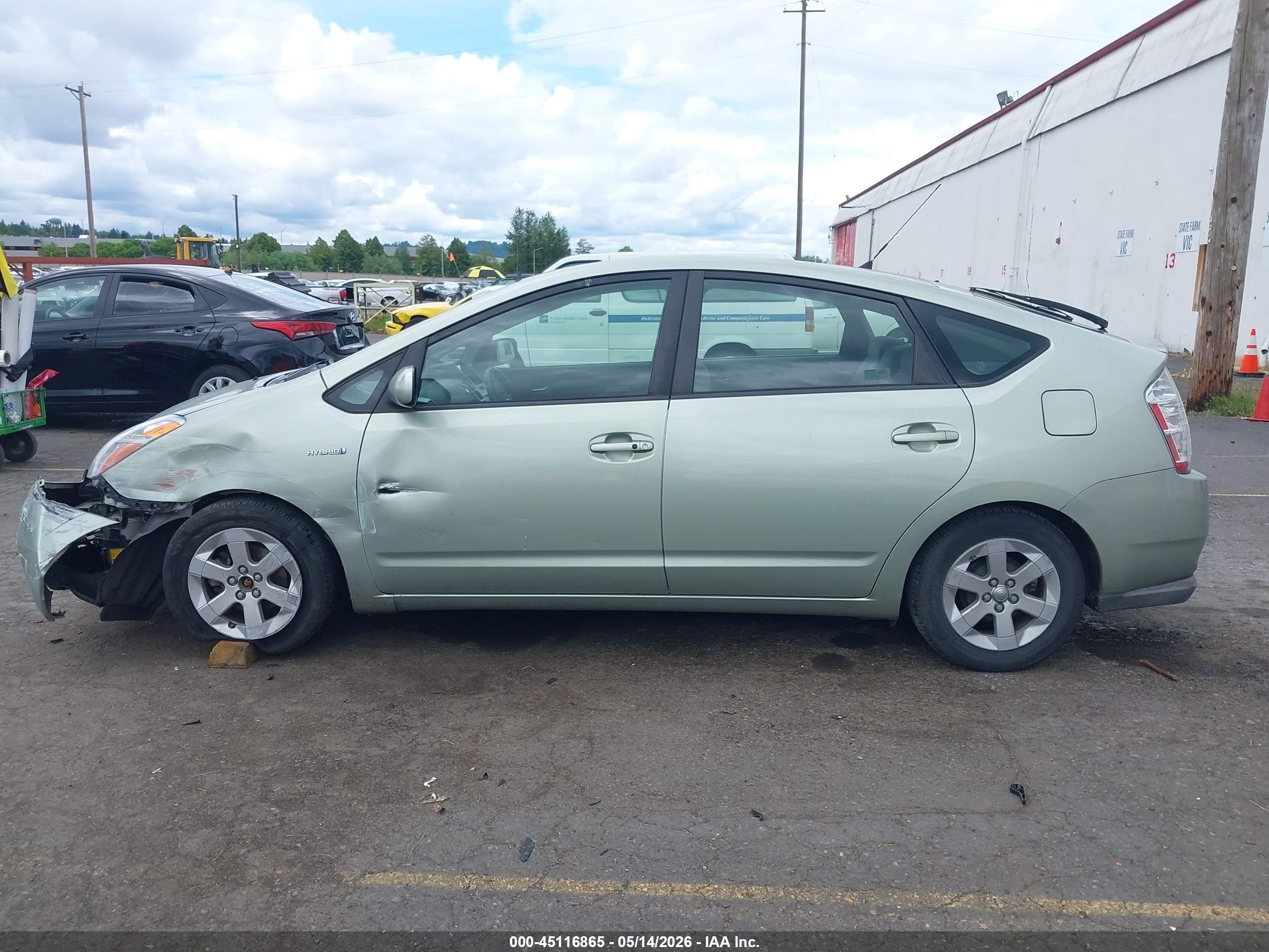 2008 Toyota Prius   Green vin: JTDKB20U783442558