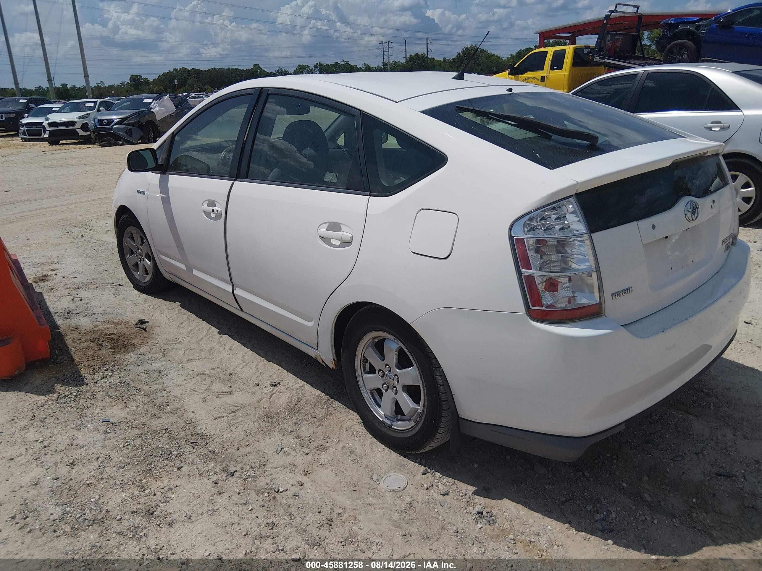 2008 Toyota Prius   White vin: JTDKB20U783451356