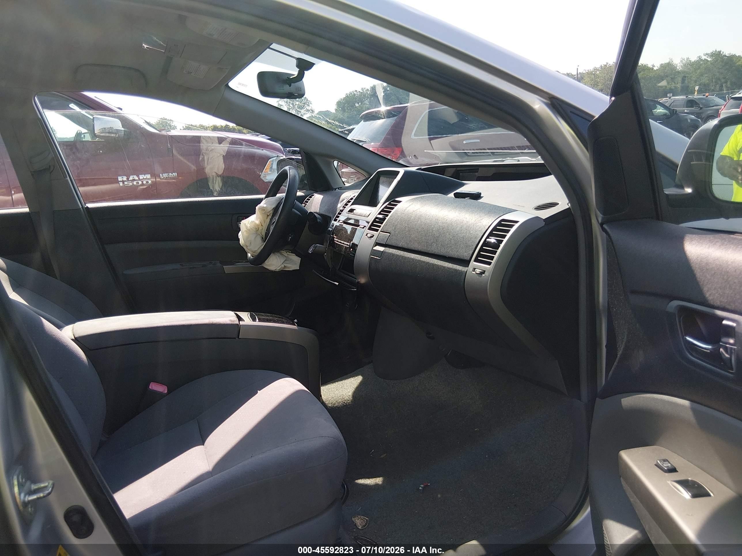 2008 Toyota Prius   Silver vin: JTDKB20U783462227