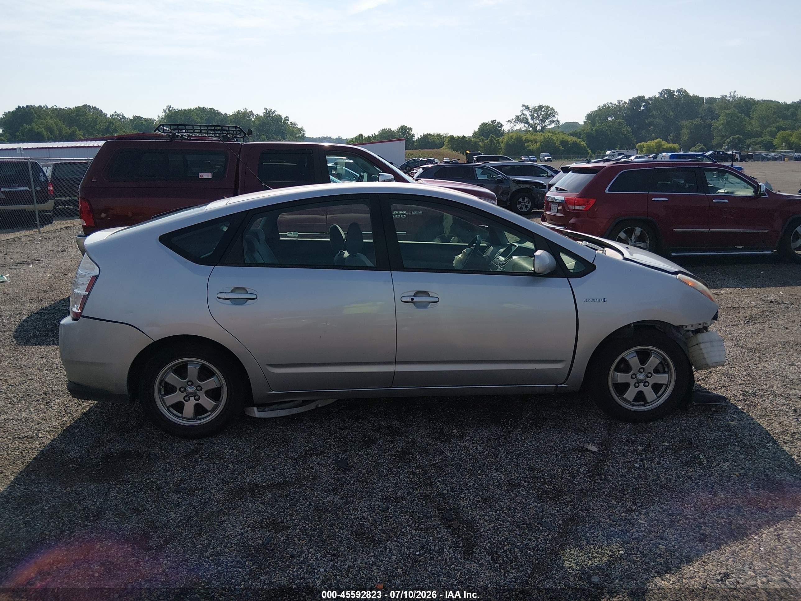 2008 Toyota Prius   Silver vin: JTDKB20U783462227