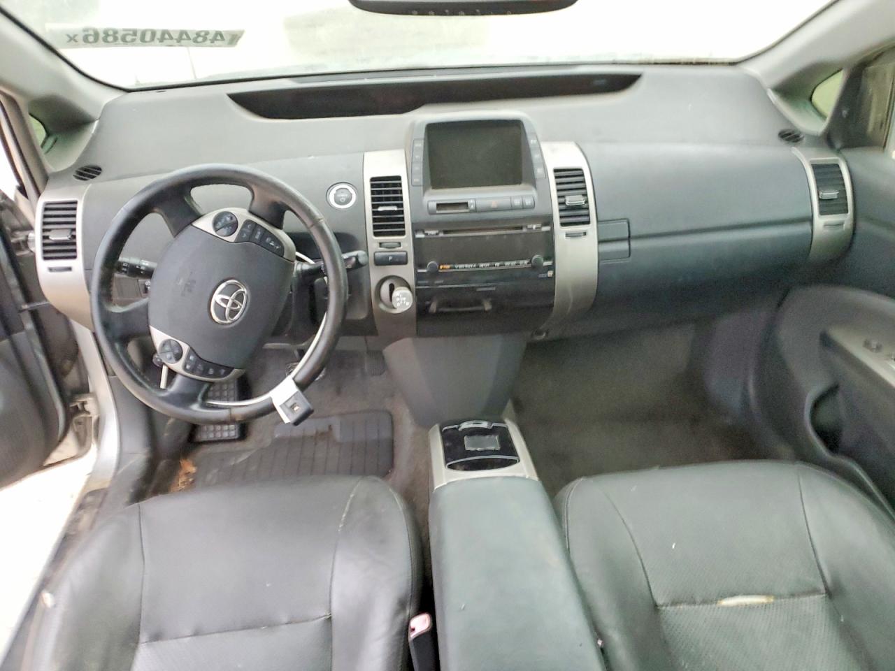 2008 Toyota Prius Base Silver vin: JTDKB20U787728547