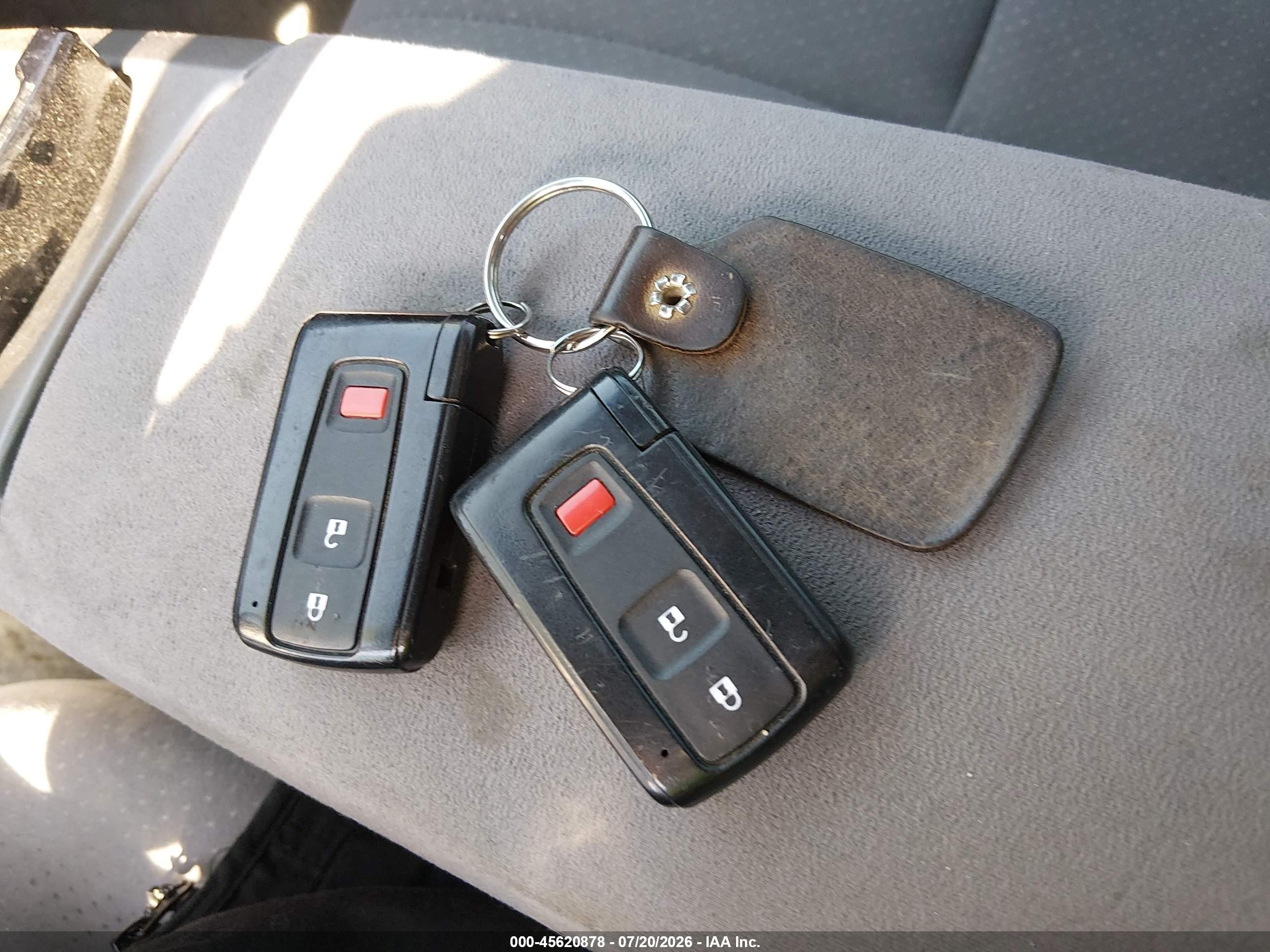 2008 Toyota Prius   Синий vin: JTDKB20U787733621