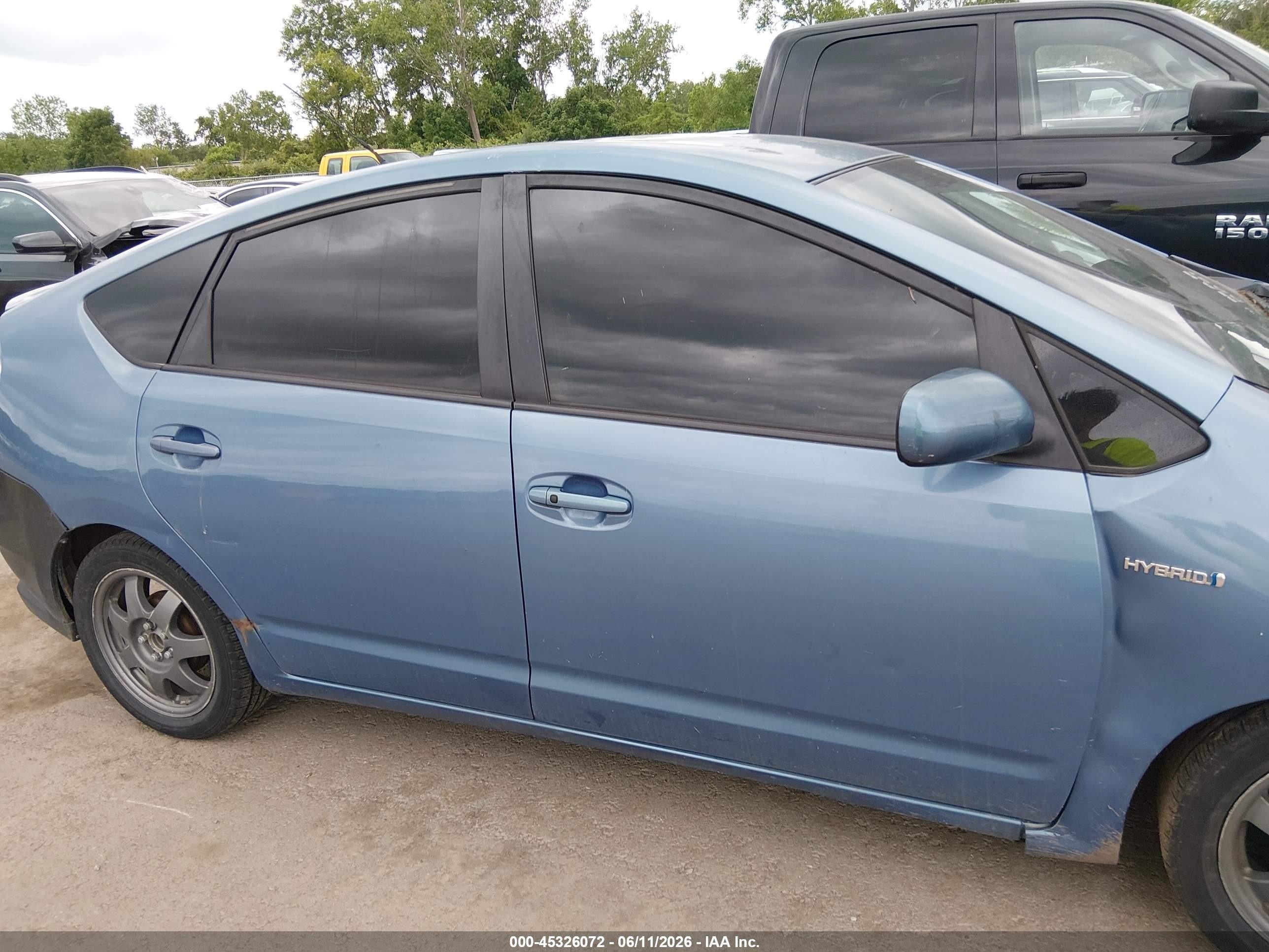 2008 Toyota Prius Touring Blue vin: JTDKB20U787759796