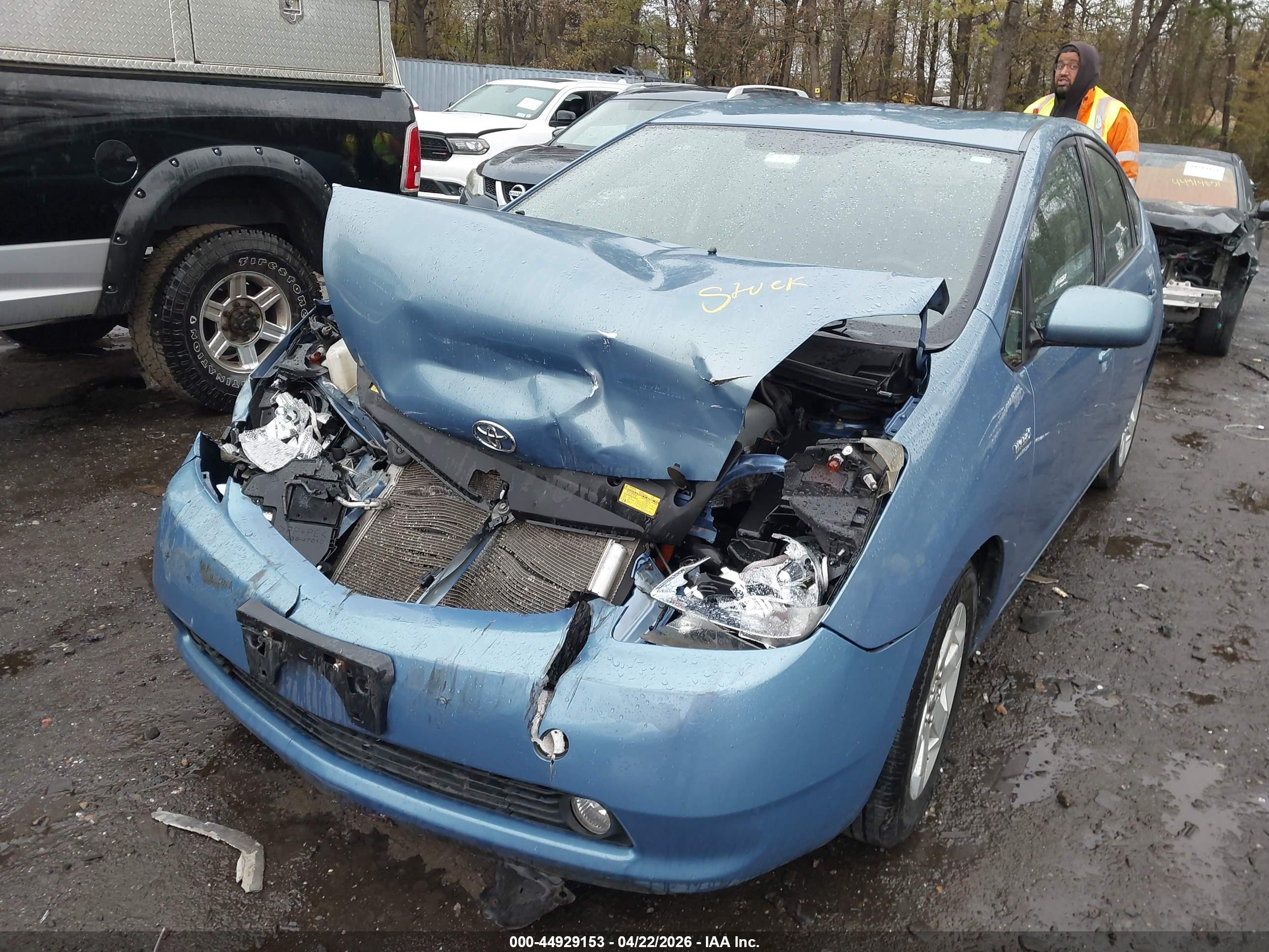 2008 Toyota Prius   Light Blue vin: JTDKB20U787781166