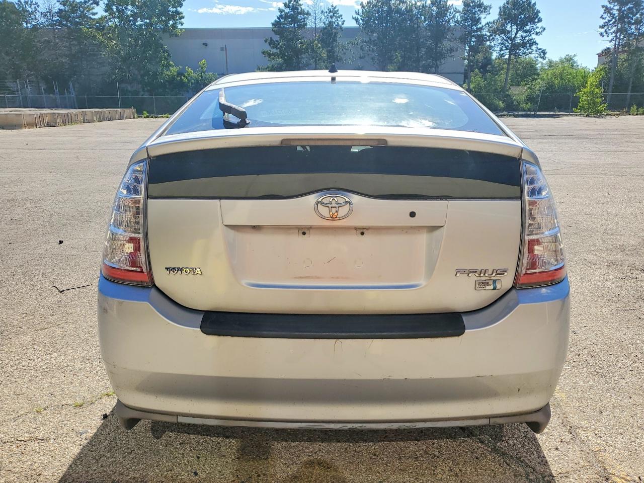 2009 Toyota Prius Base Silver vin: JTDKB20U793462603