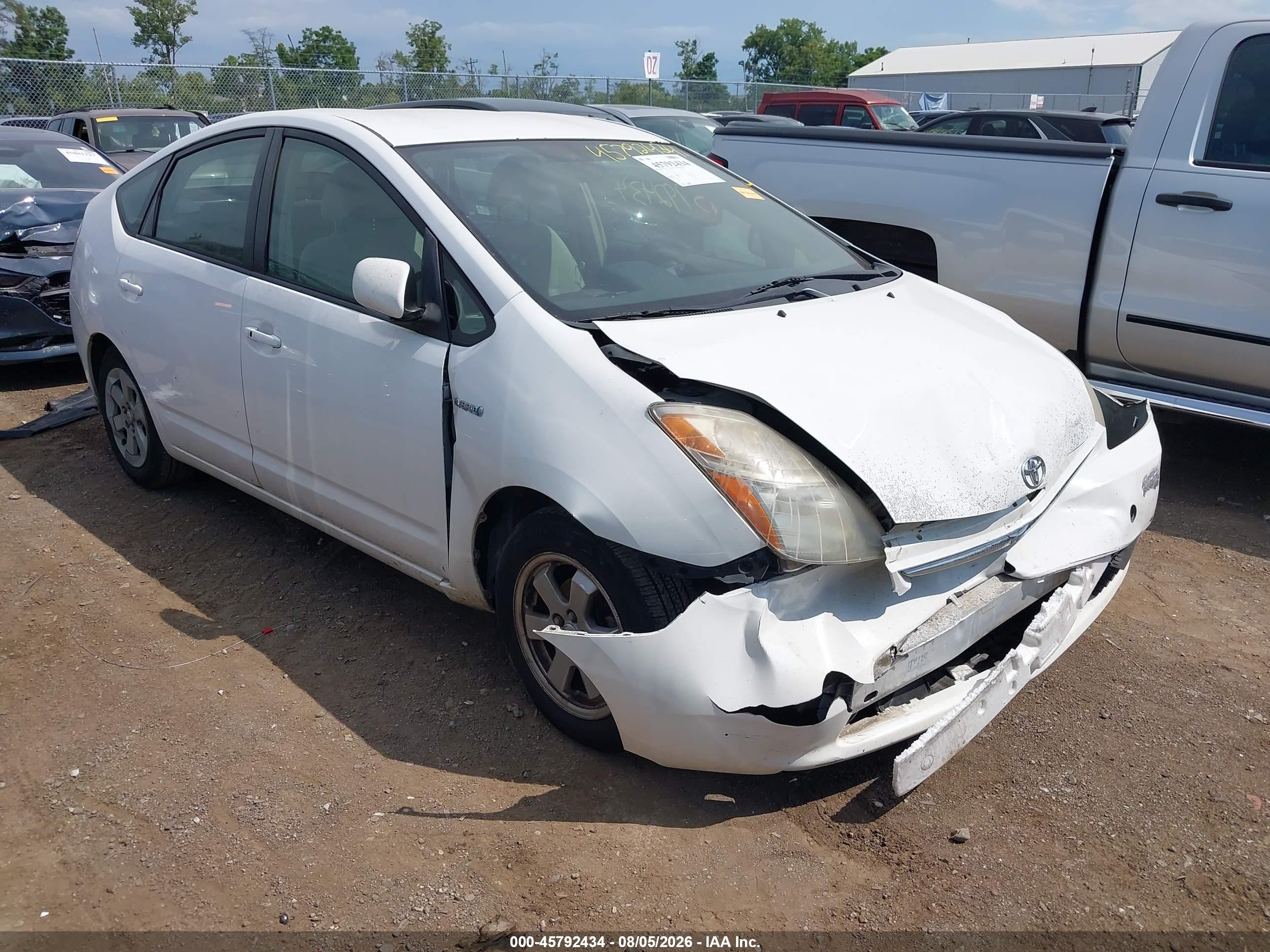 2009 Toyota Prius   White vin: JTDKB20U793535713