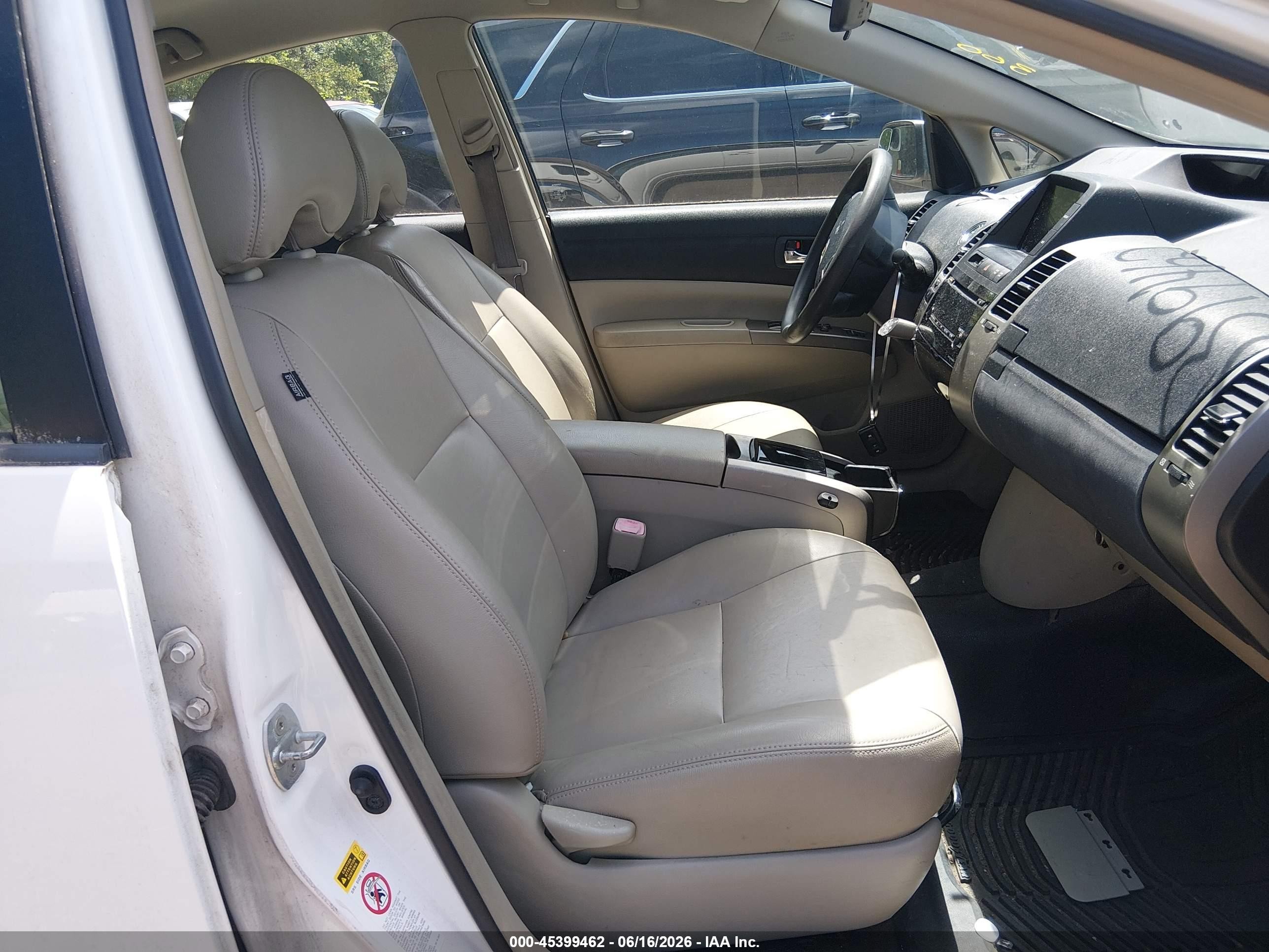 2009 Toyota Prius   White vin: JTDKB20U797858765