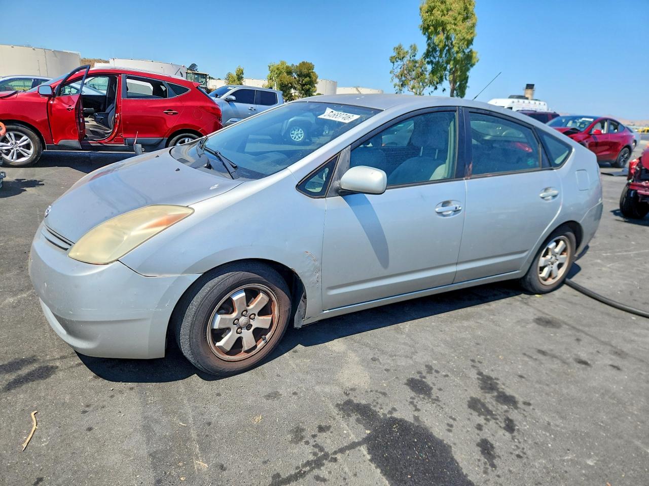 2004 Toyota Prius Base Silver vin: JTDKB20U840004613