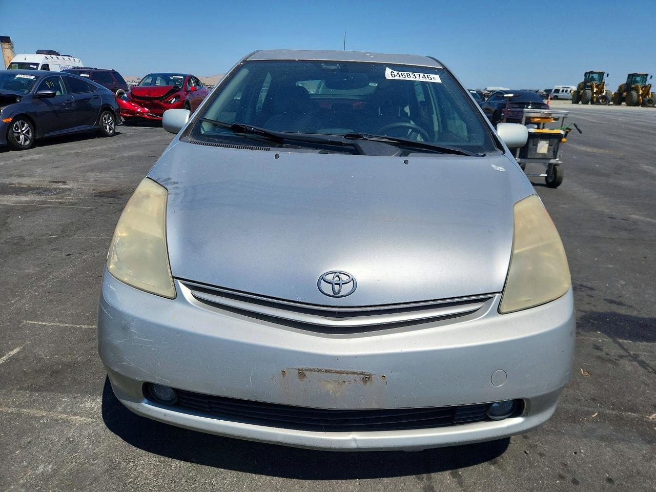 2004 Toyota Prius Base Silver vin: JTDKB20U840004613