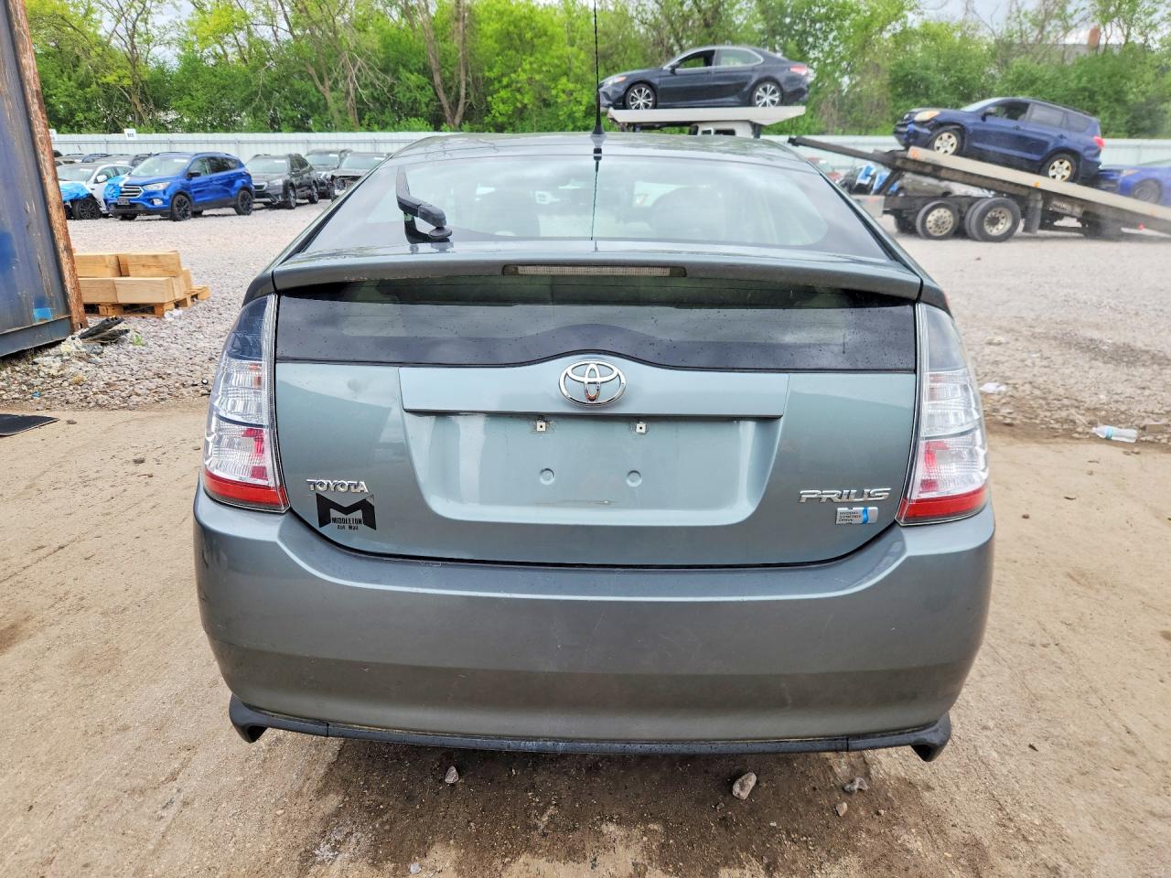 2004 Toyota Prius Base Blue vin: JTDKB20U840025087