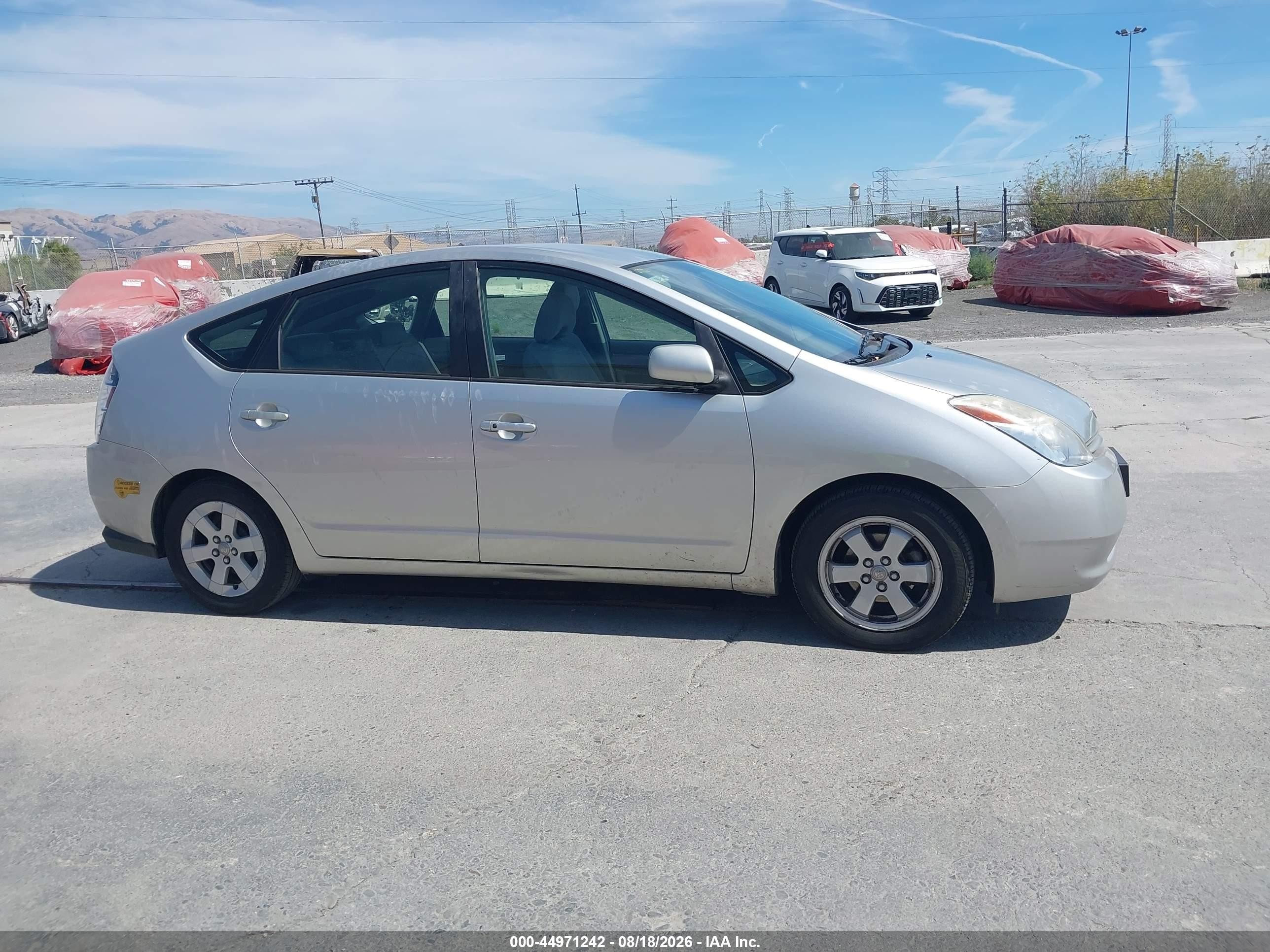 2004 Toyota Prius   Gray vin: JTDKB20U840032900