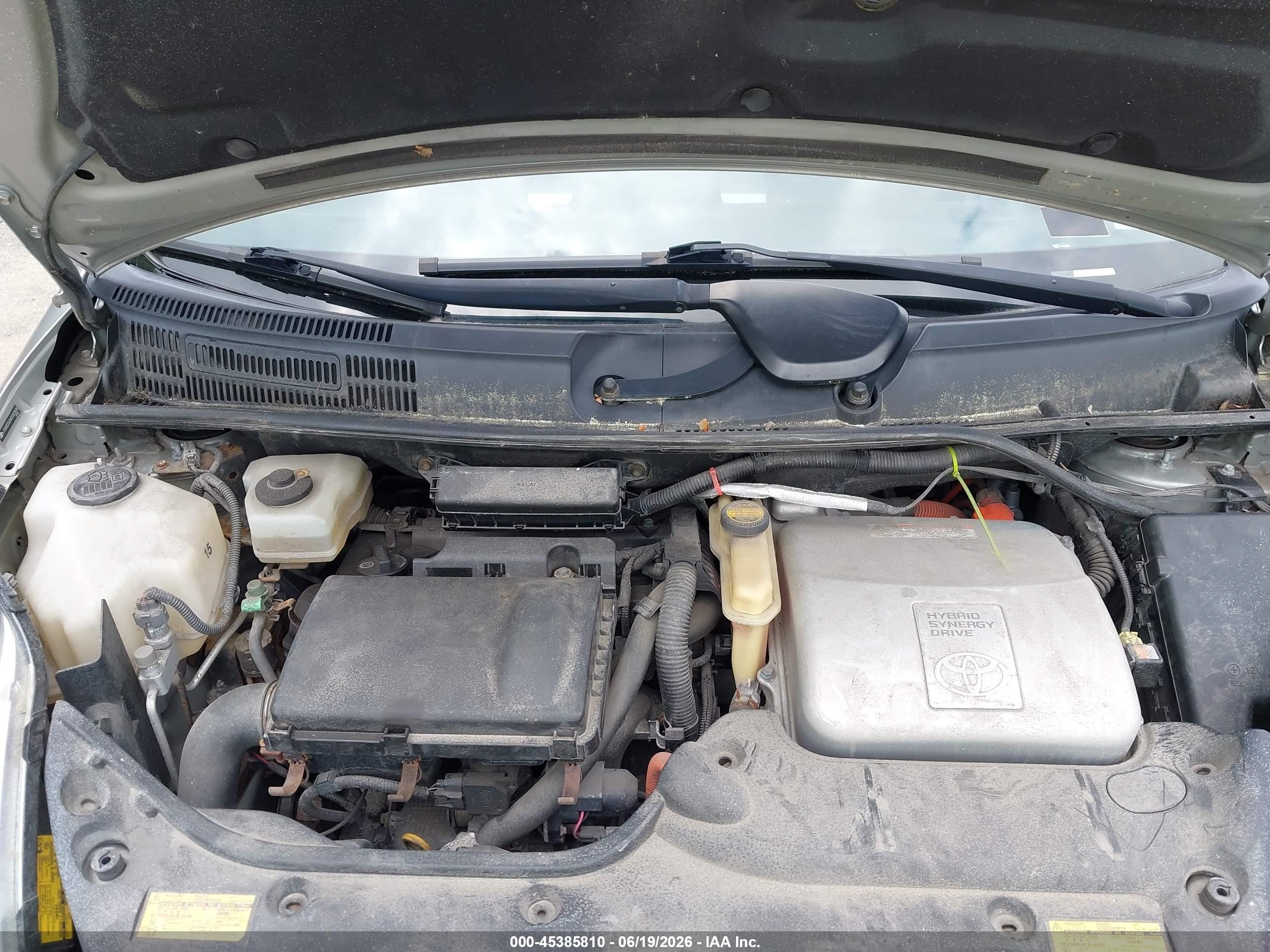 2004 Toyota Prius   Silver vin: JTDKB20U840060809