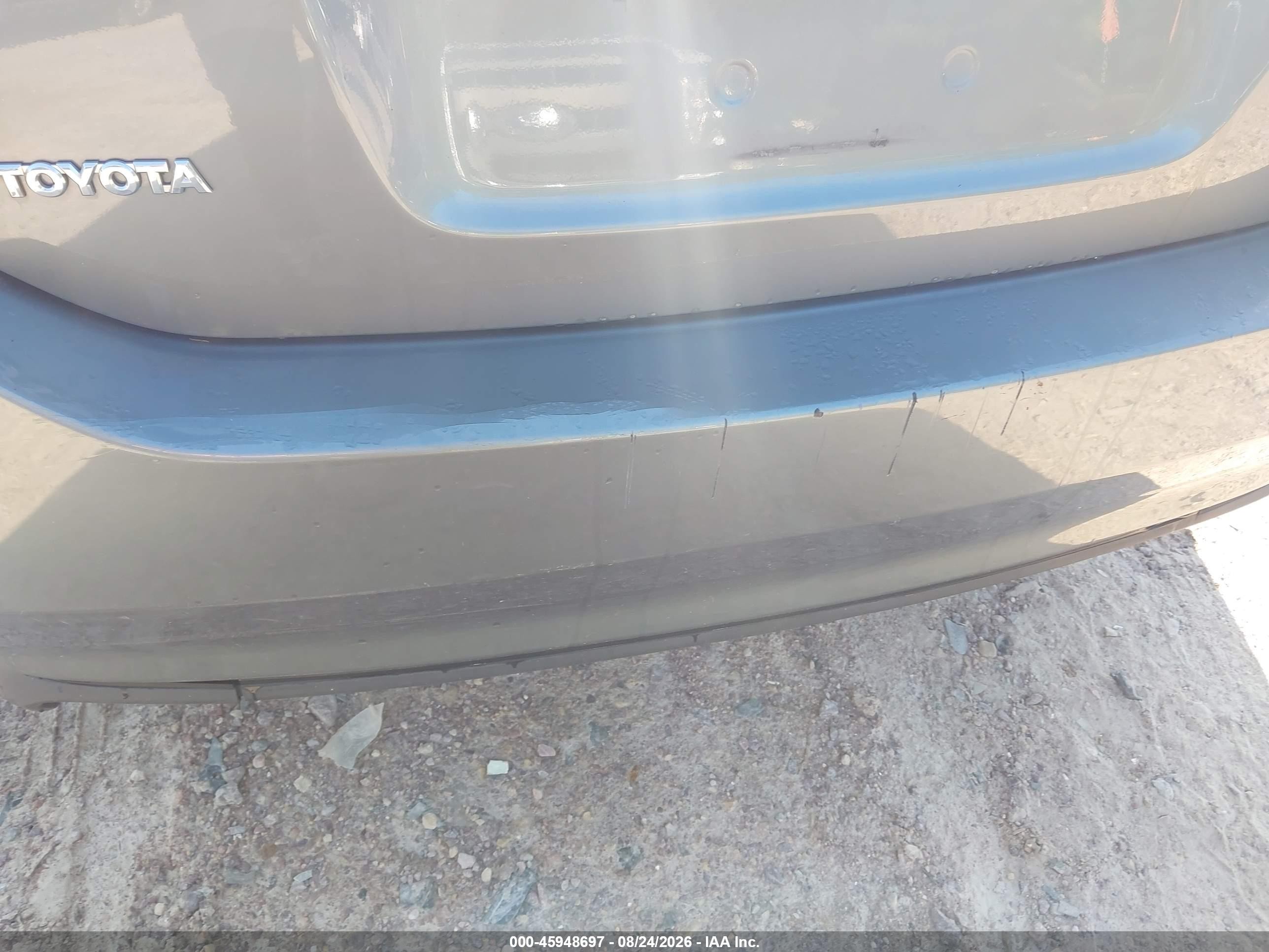 2004 Toyota Prius   Gray vin: JTDKB20U840106705
