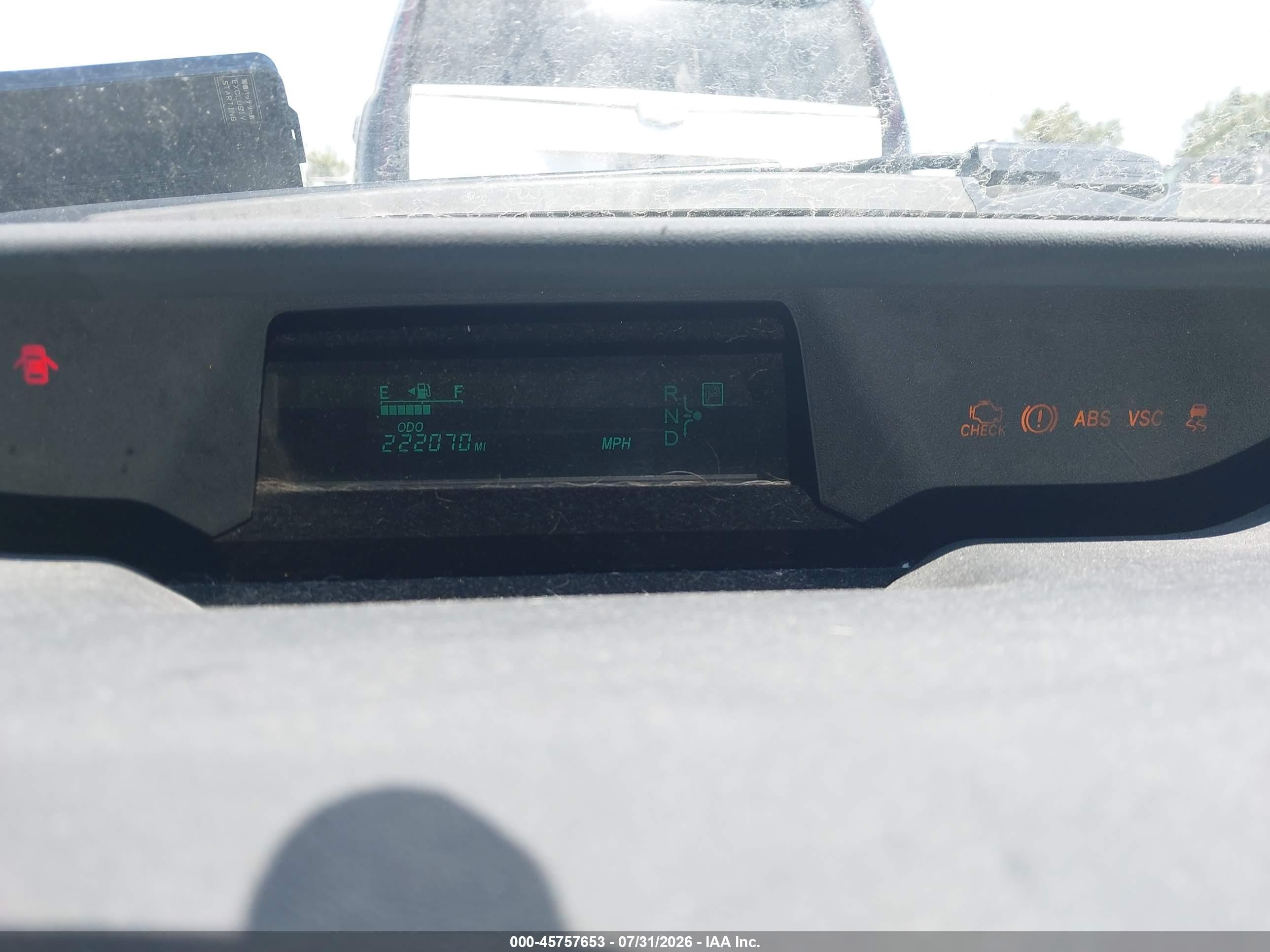 2005 Toyota Prius   Silver vin: JTDKB20U850123991
