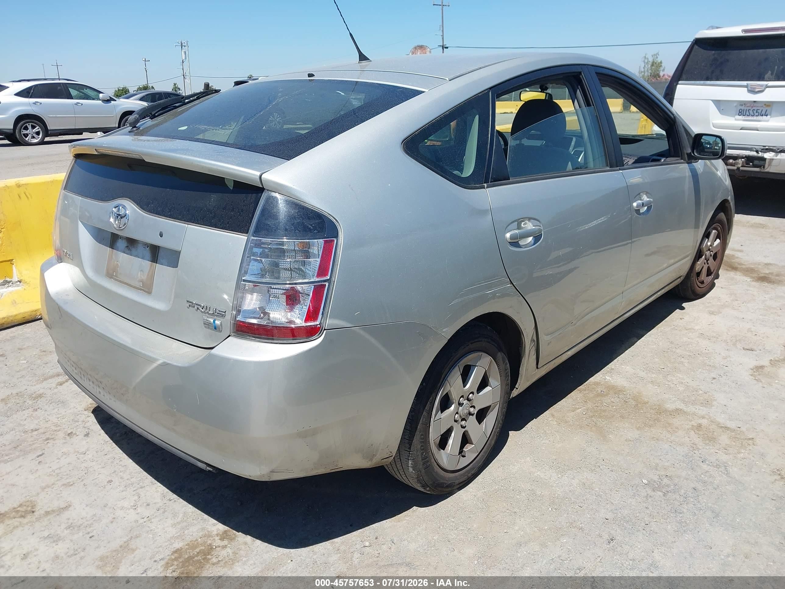 2005 Toyota Prius   Silver vin: JTDKB20U850123991