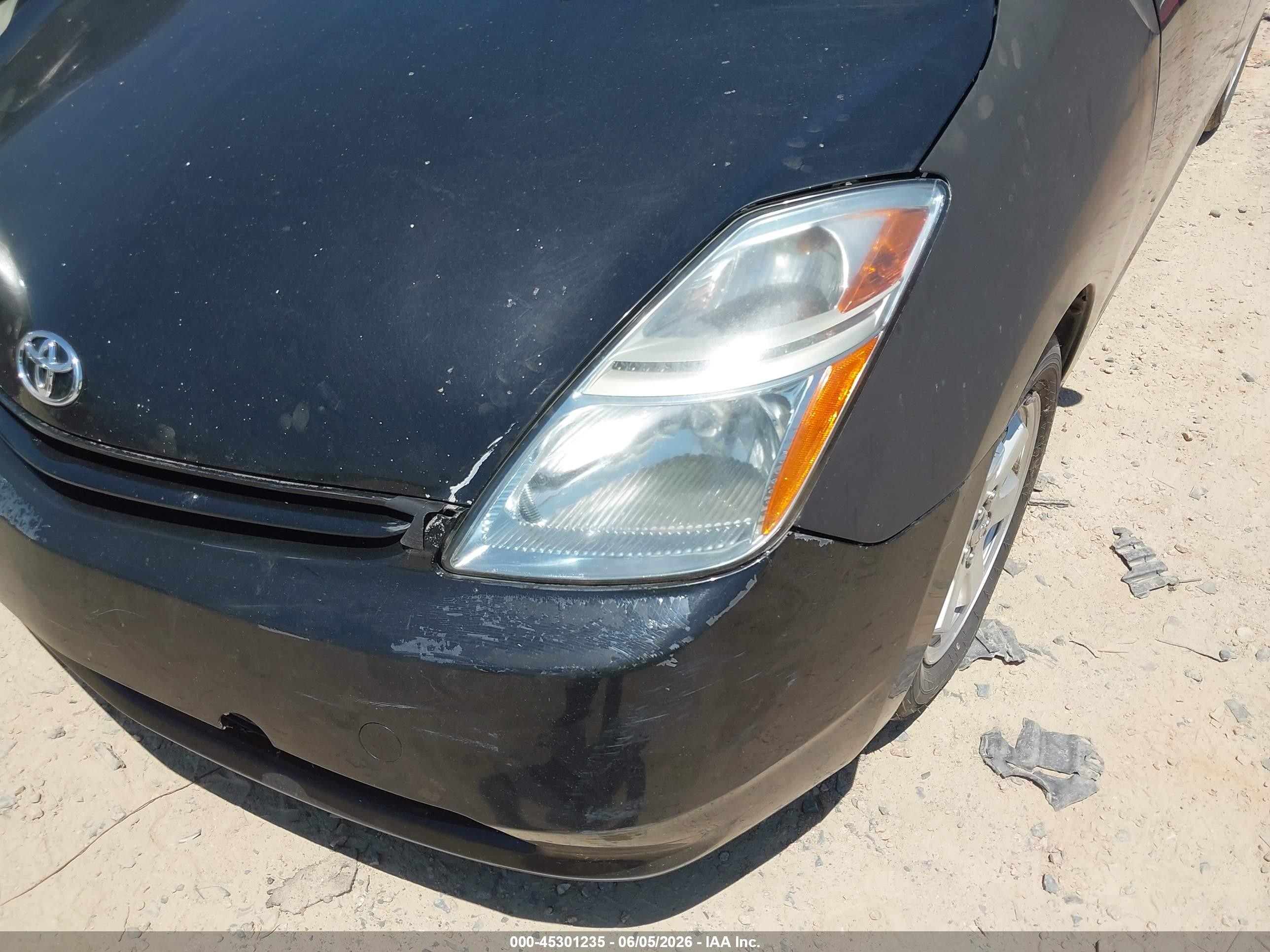2005 Toyota Prius   Black vin: JTDKB20U853009150