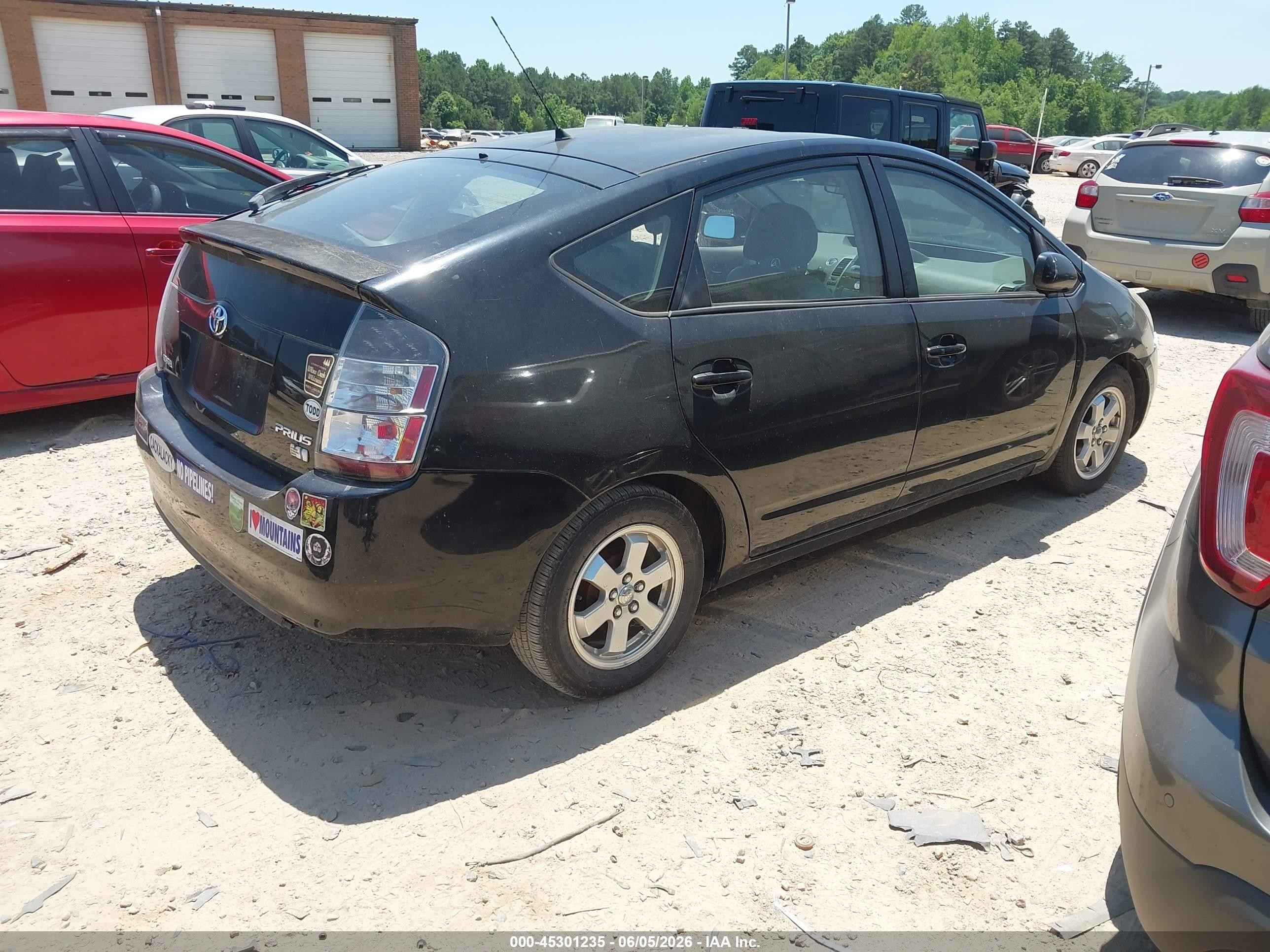 2005 Toyota Prius   Black vin: JTDKB20U853009150