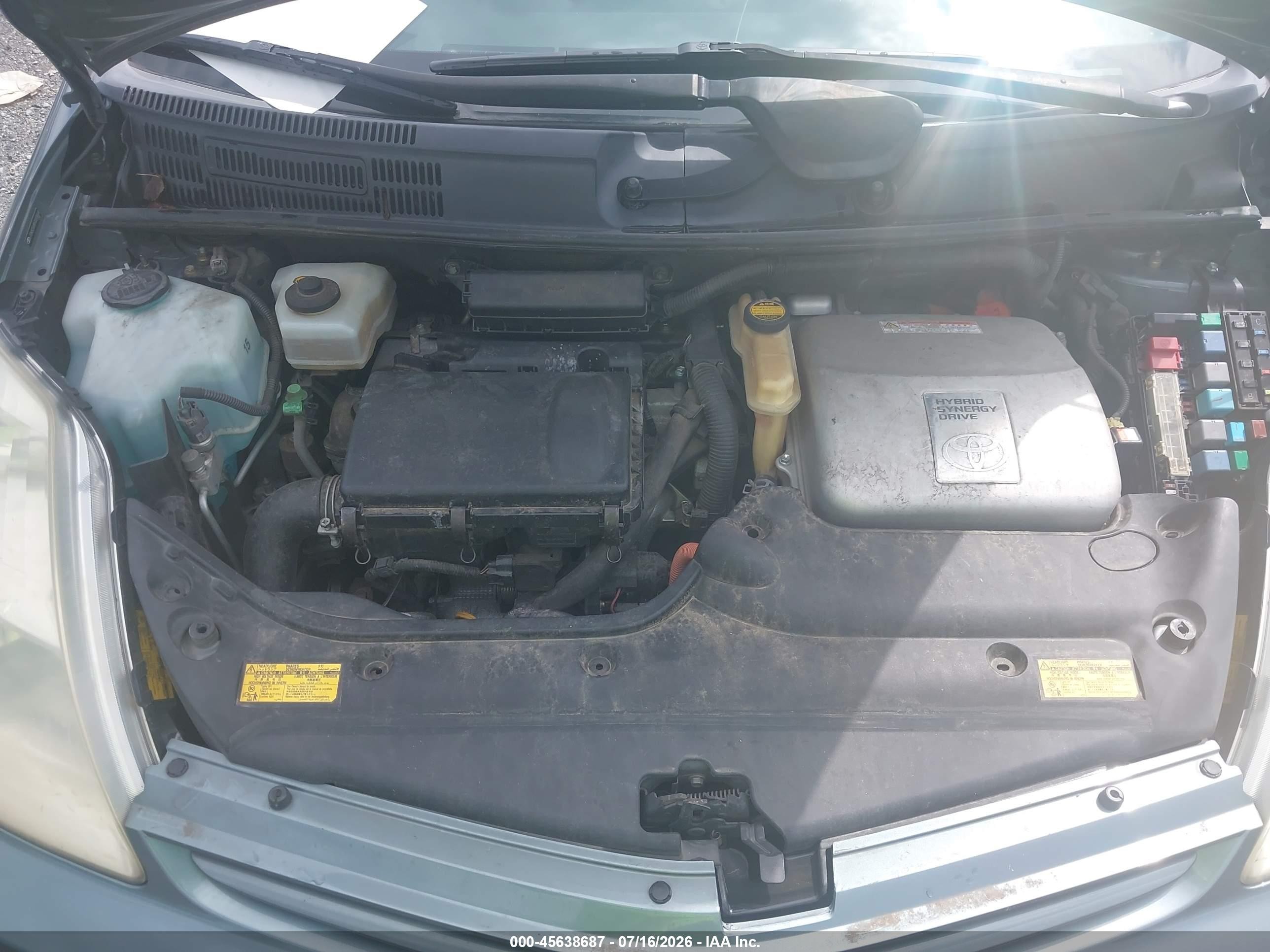 2005 Toyota Prius   Gray vin: JTDKB20U853020004