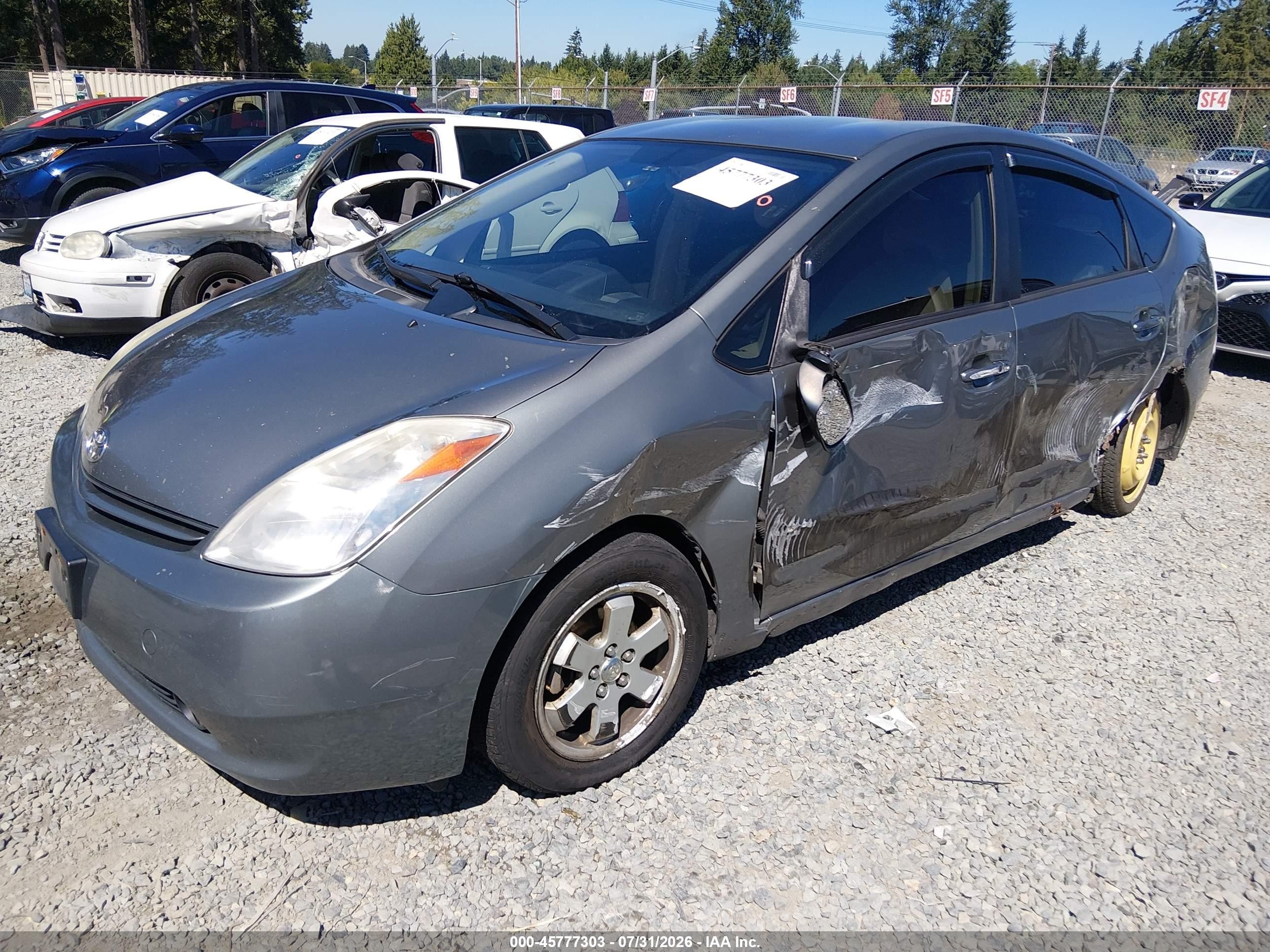 2005 Toyota Prius   Gray vin: JTDKB20U853025901