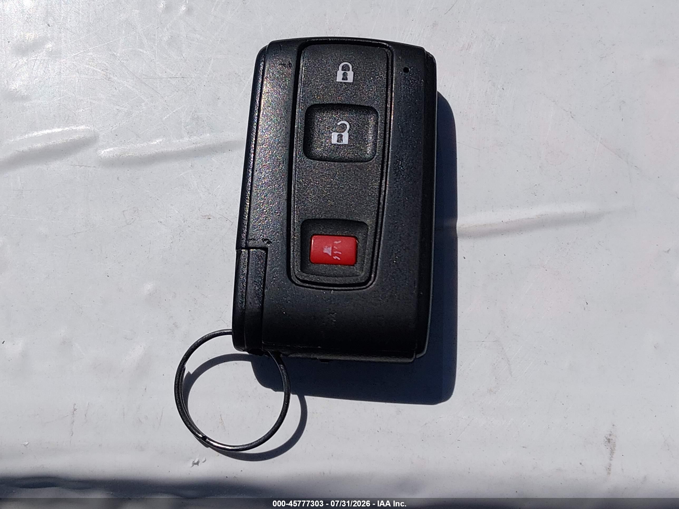 2005 Toyota Prius   Gray vin: JTDKB20U853025901