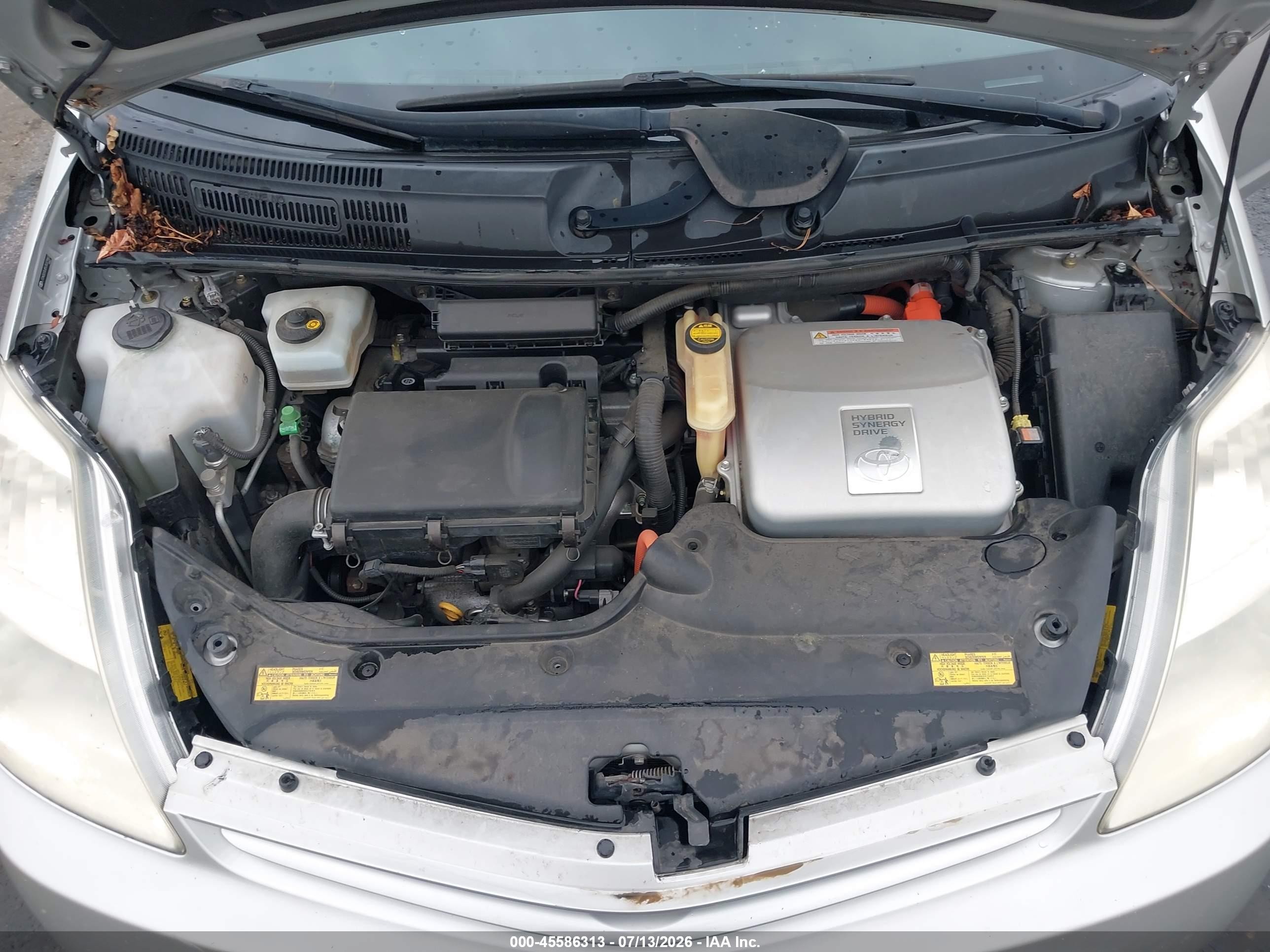 2005 Toyota Prius   Серебряный vin: JTDKB20U853037983