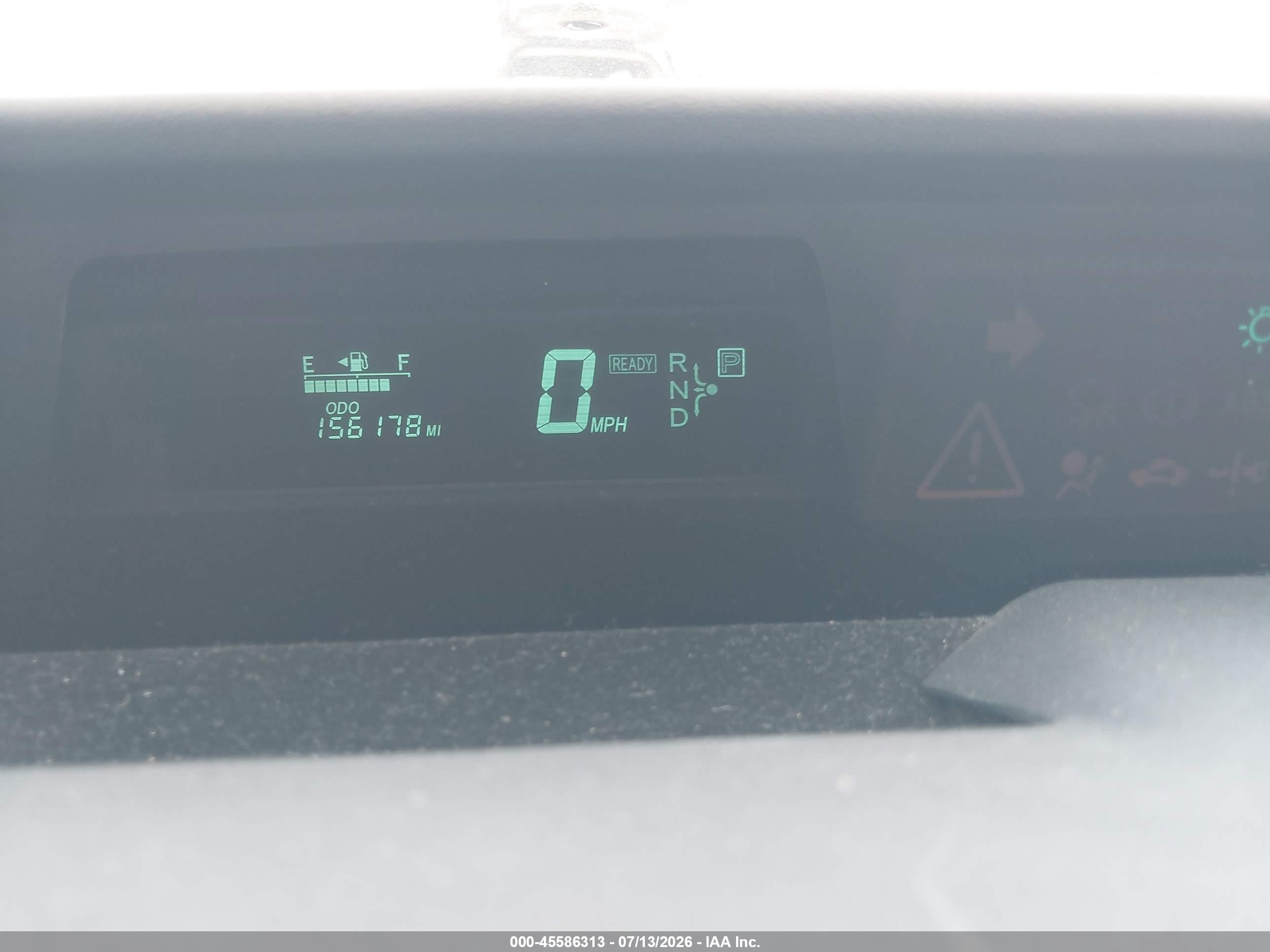 2005 Toyota Prius   Серебряный vin: JTDKB20U853037983