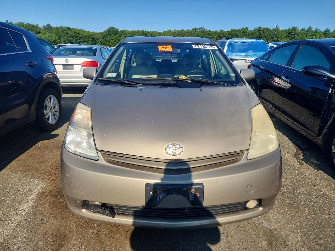2005 Toyota Prius Base Cream vin: JTDKB20U853051477