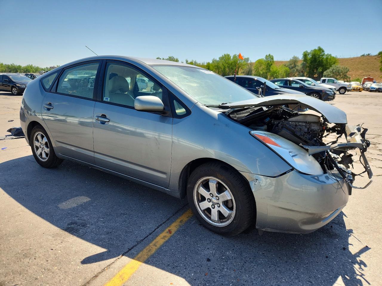 2005 Toyota Prius Base Charcoal vin: JTDKB20U853109913