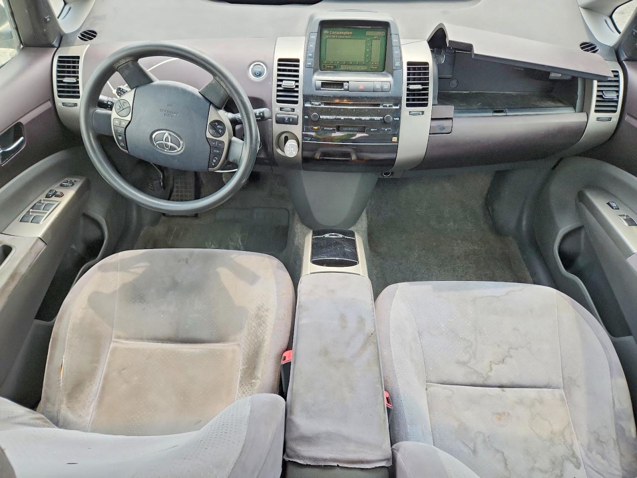 2005 Toyota Prius Base Silver vin: JTDKB20U857032940