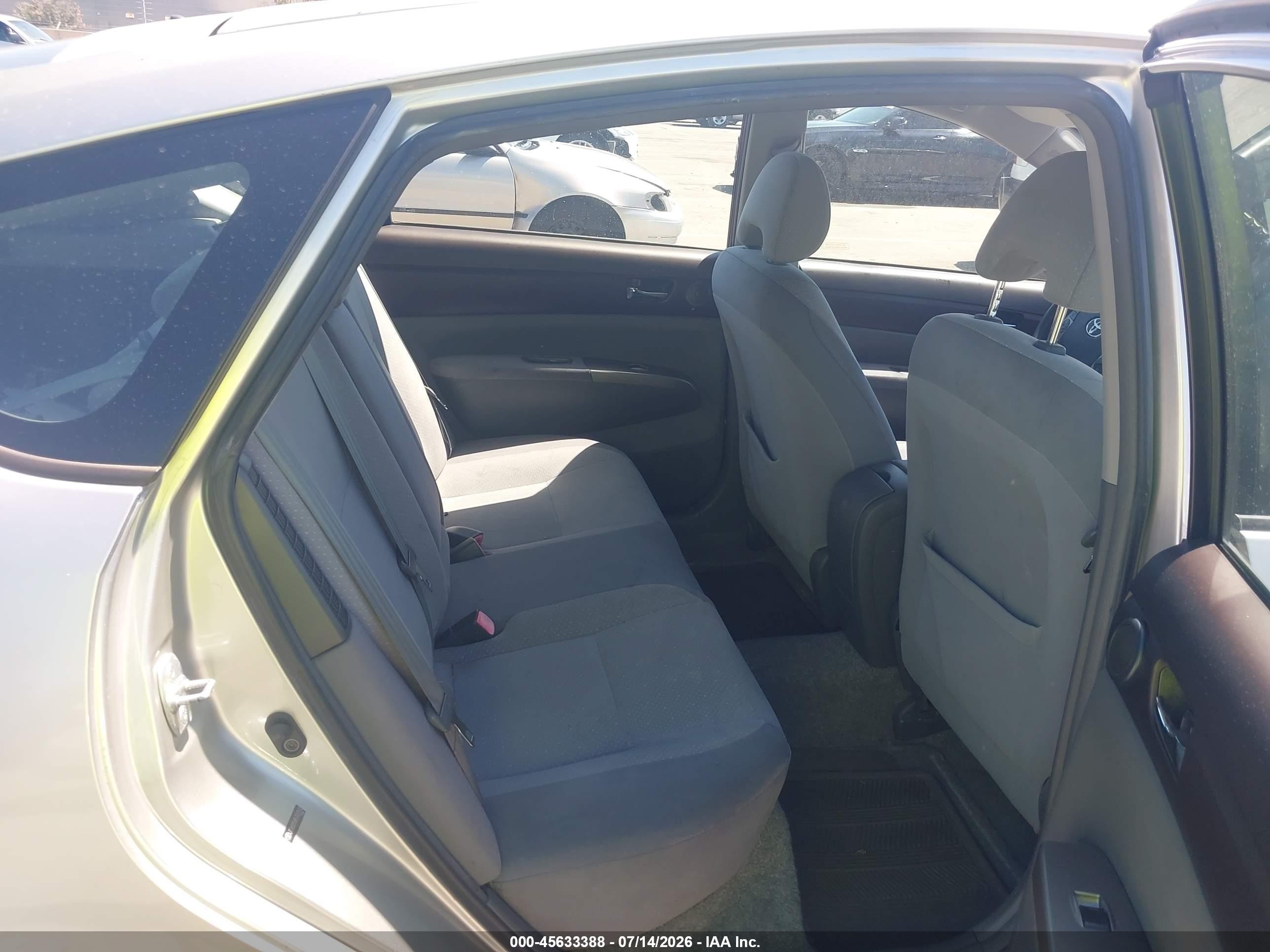 2005 Toyota Prius   Gray vin: JTDKB20U857037510