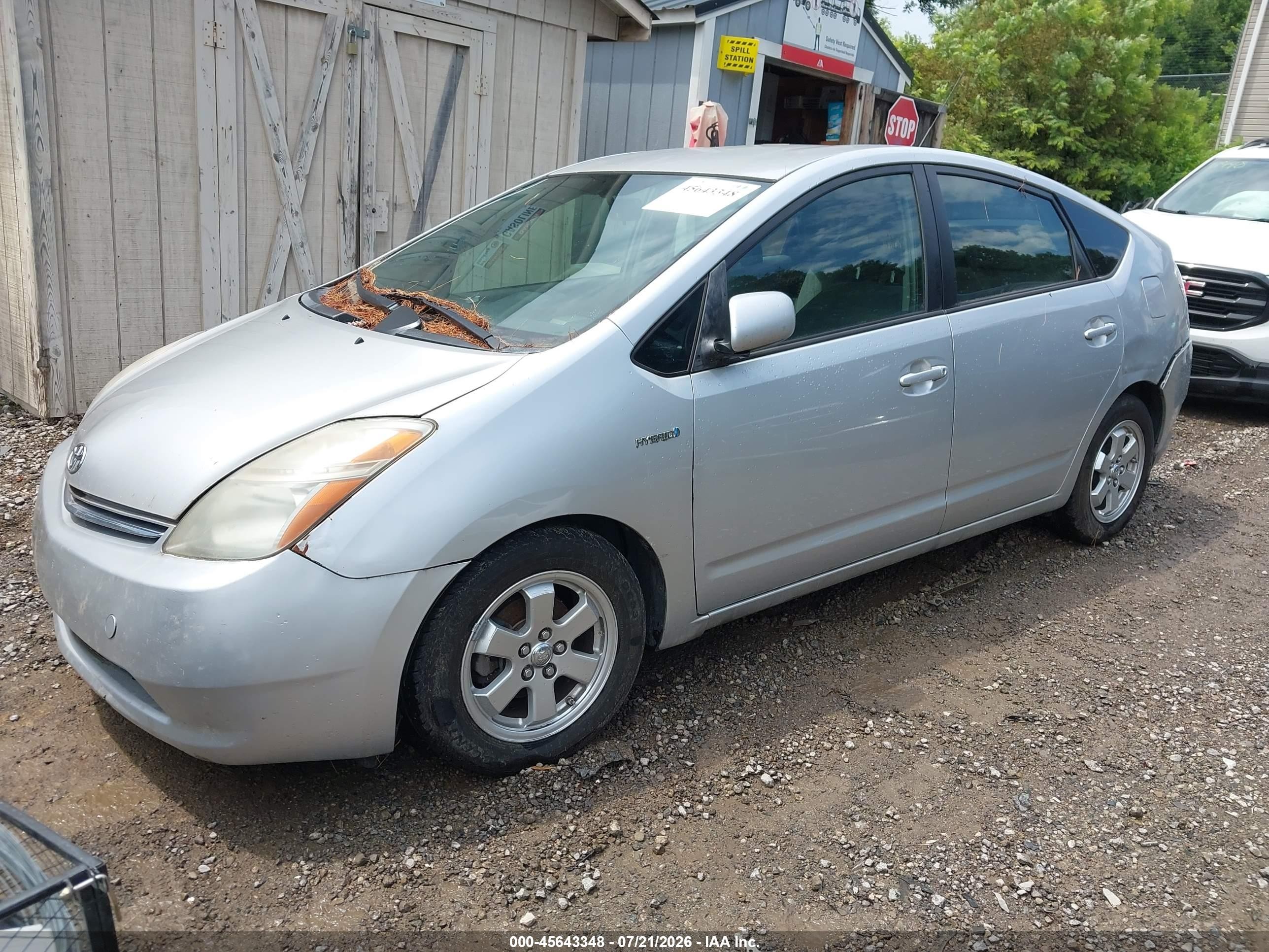 2006 Toyota Prius   Silver vin: JTDKB20U863131105