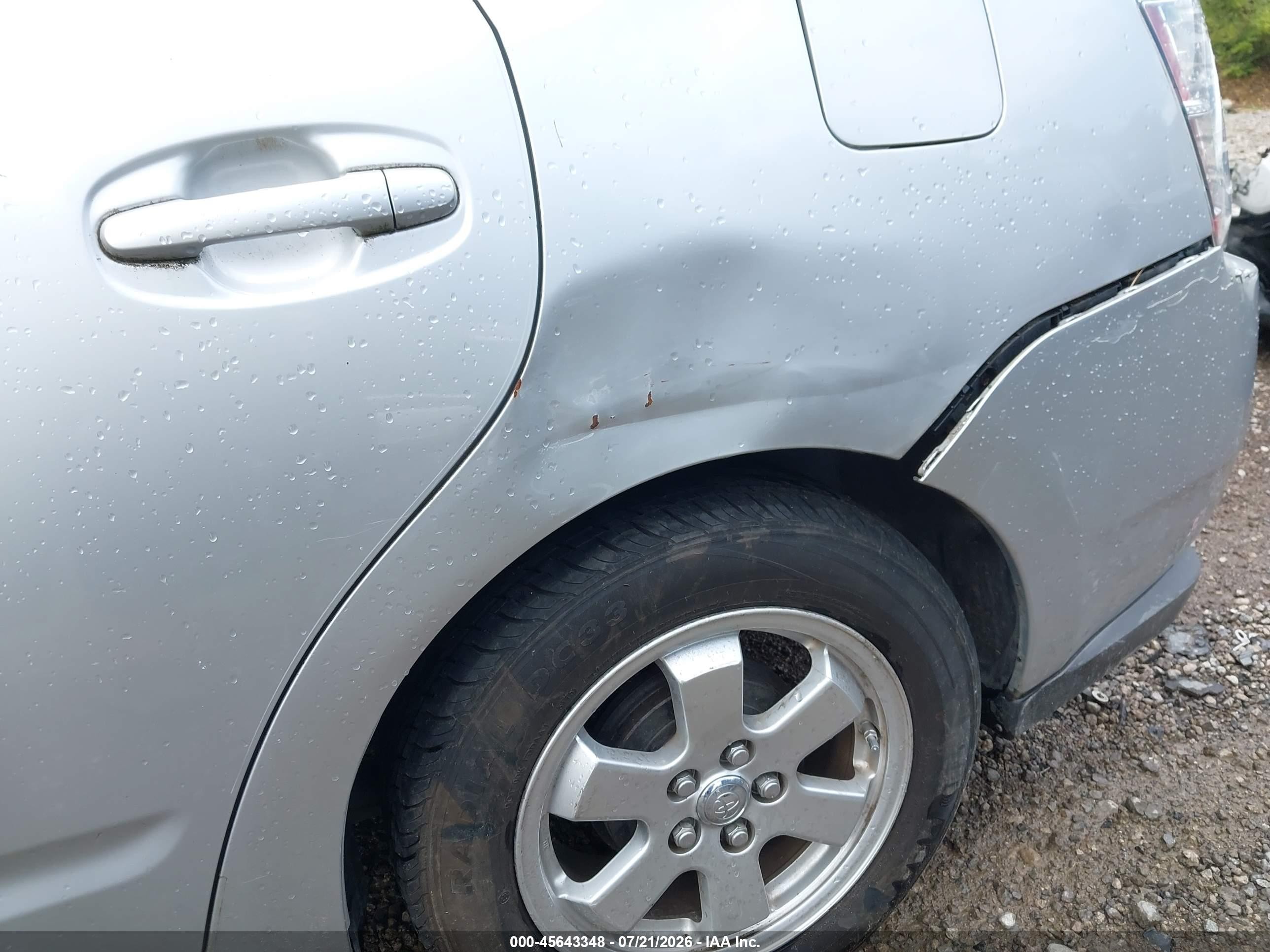 2006 Toyota Prius   Silver vin: JTDKB20U863131105