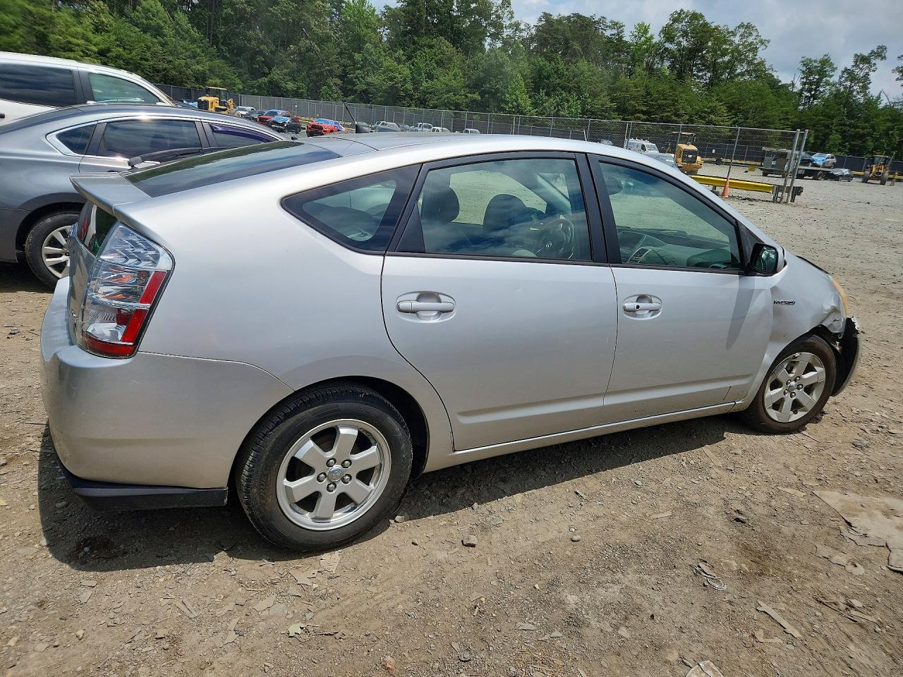 2006 Toyota Prius Base Silver vin: JTDKB20U863155372