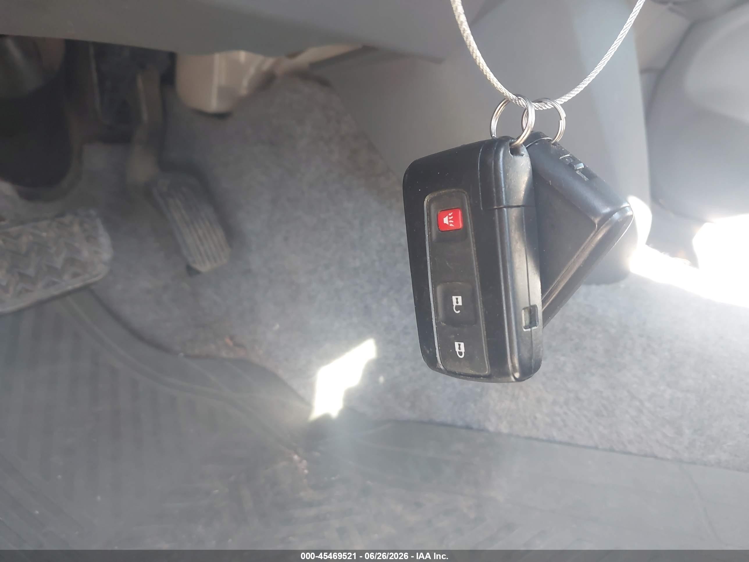 2006 Toyota Prius   Blue vin: JTDKB20U863169479