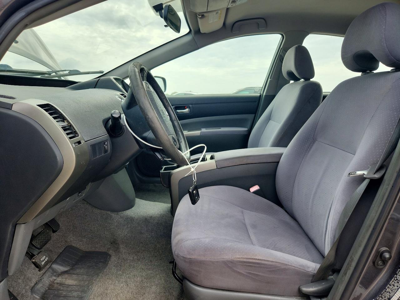 2006 Toyota Prius Base Gray vin: JTDKB20U863196584