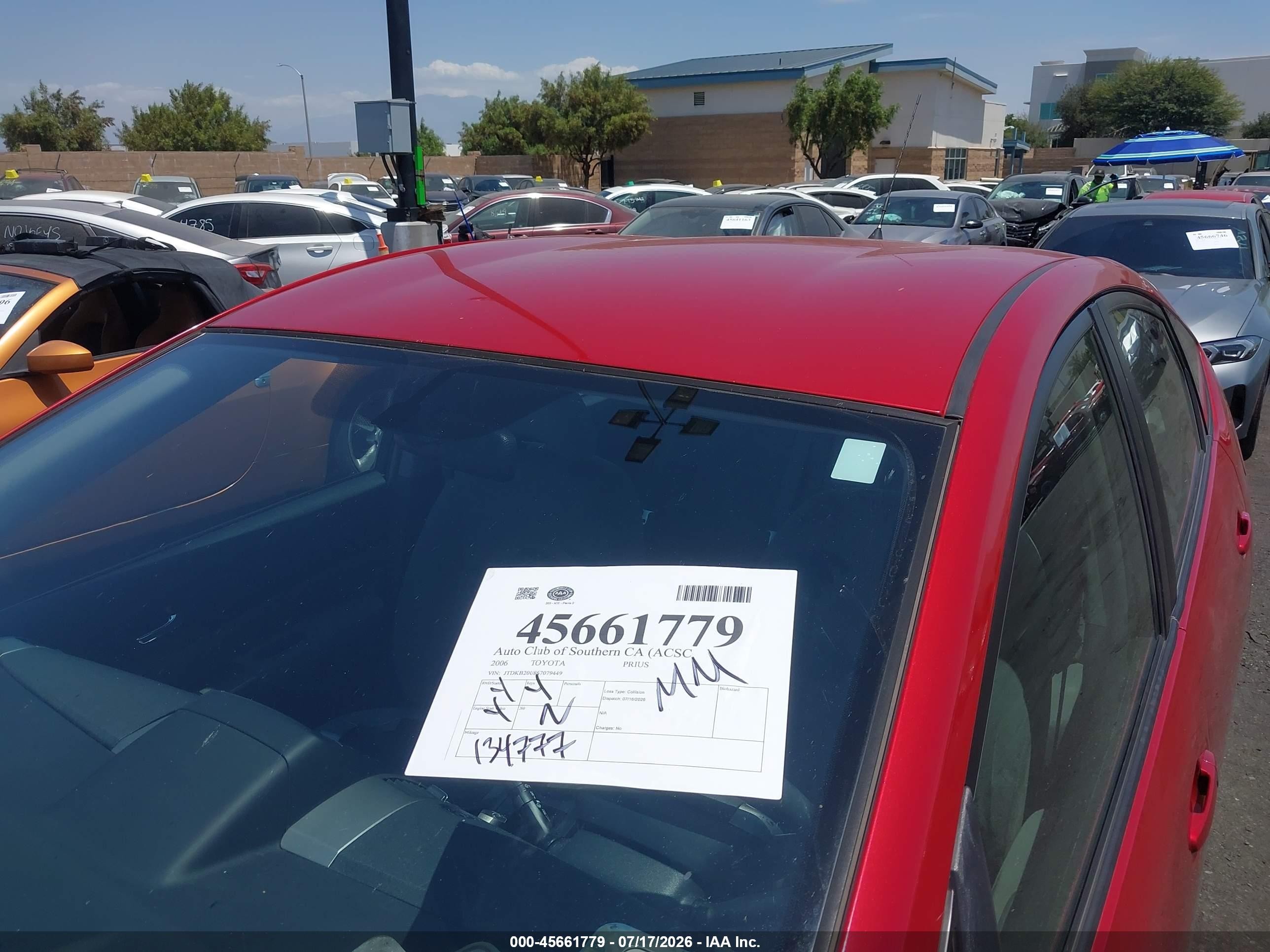 2006 Toyota Prius   Red vin: JTDKB20U867079449