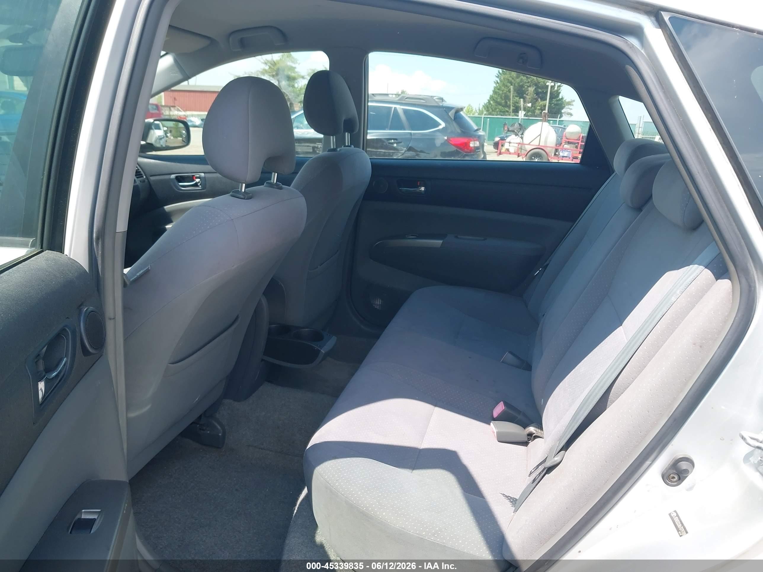 2006 Toyota Prius Silver vin: JTDKB20U867079788