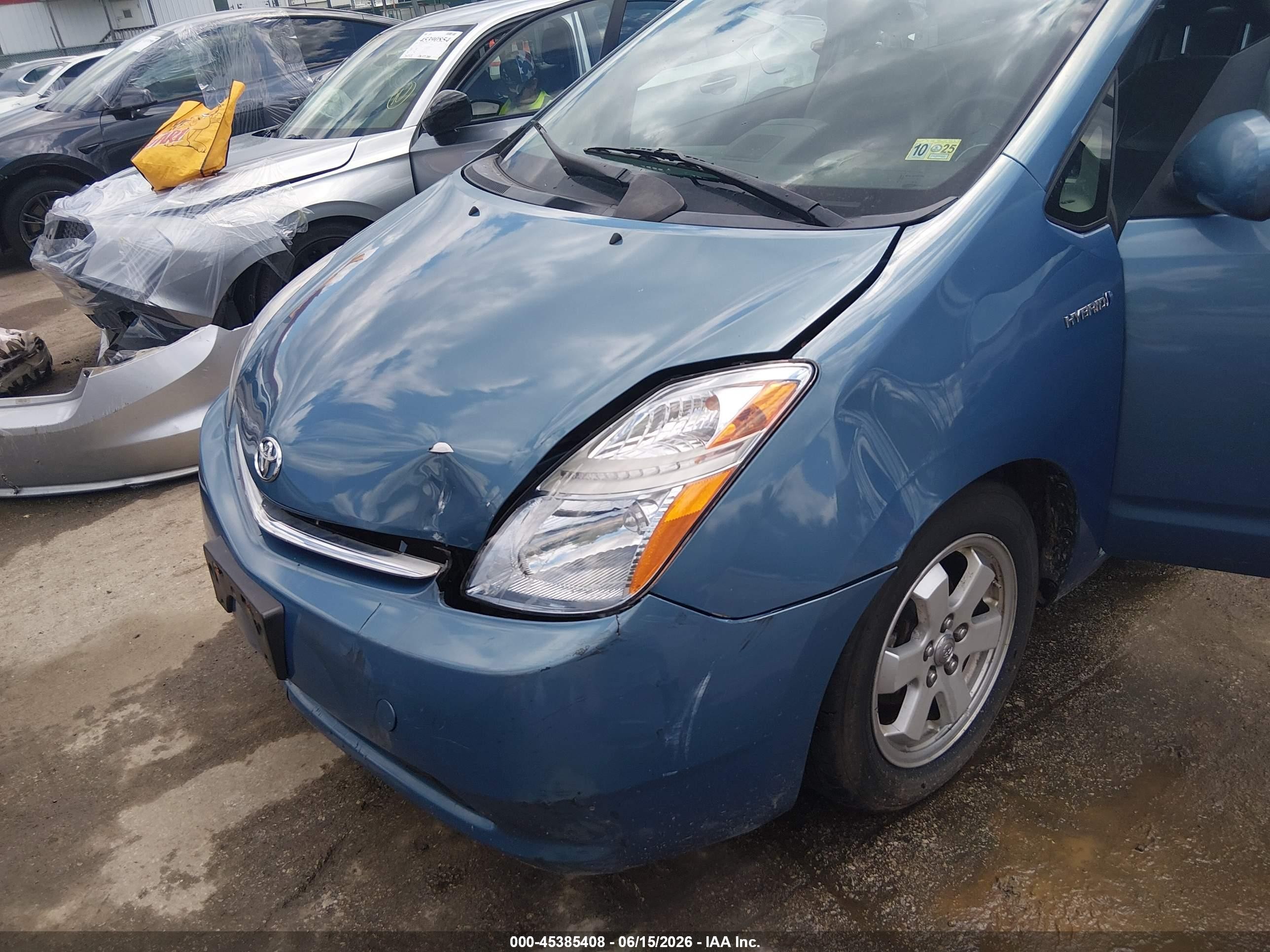 2006 Toyota Prius   Blue vin: JTDKB20U867500568