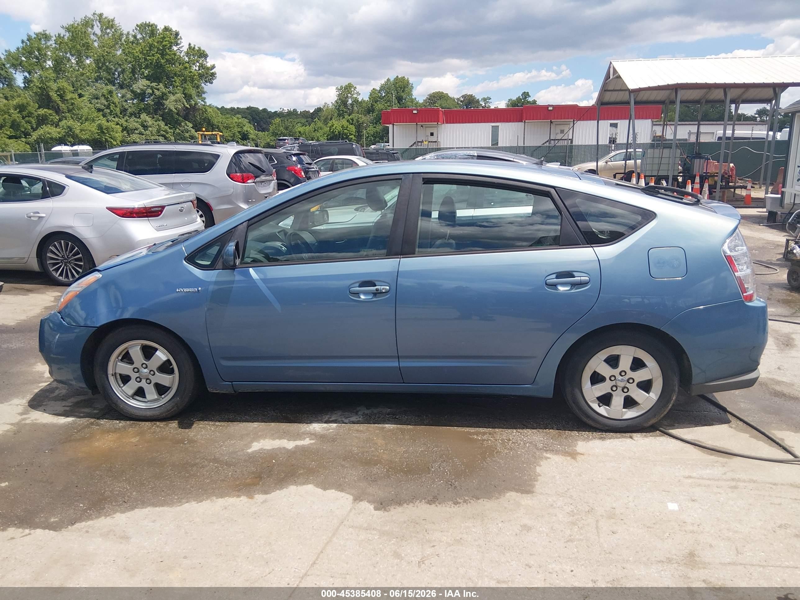 2006 Toyota Prius   Blue vin: JTDKB20U867500568