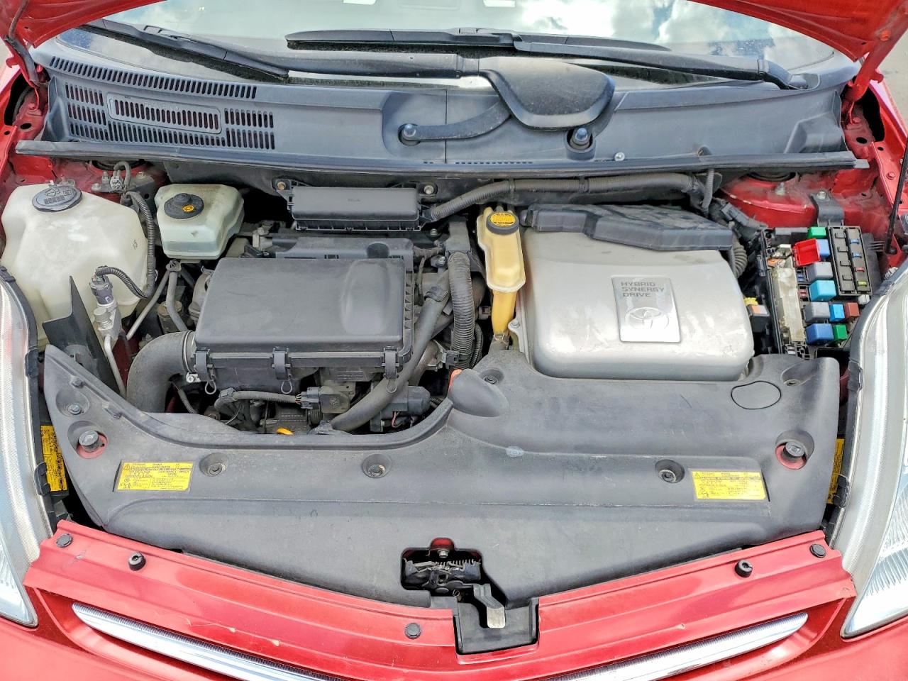2006 Toyota Prius Base Red vin: JTDKB20U867504409