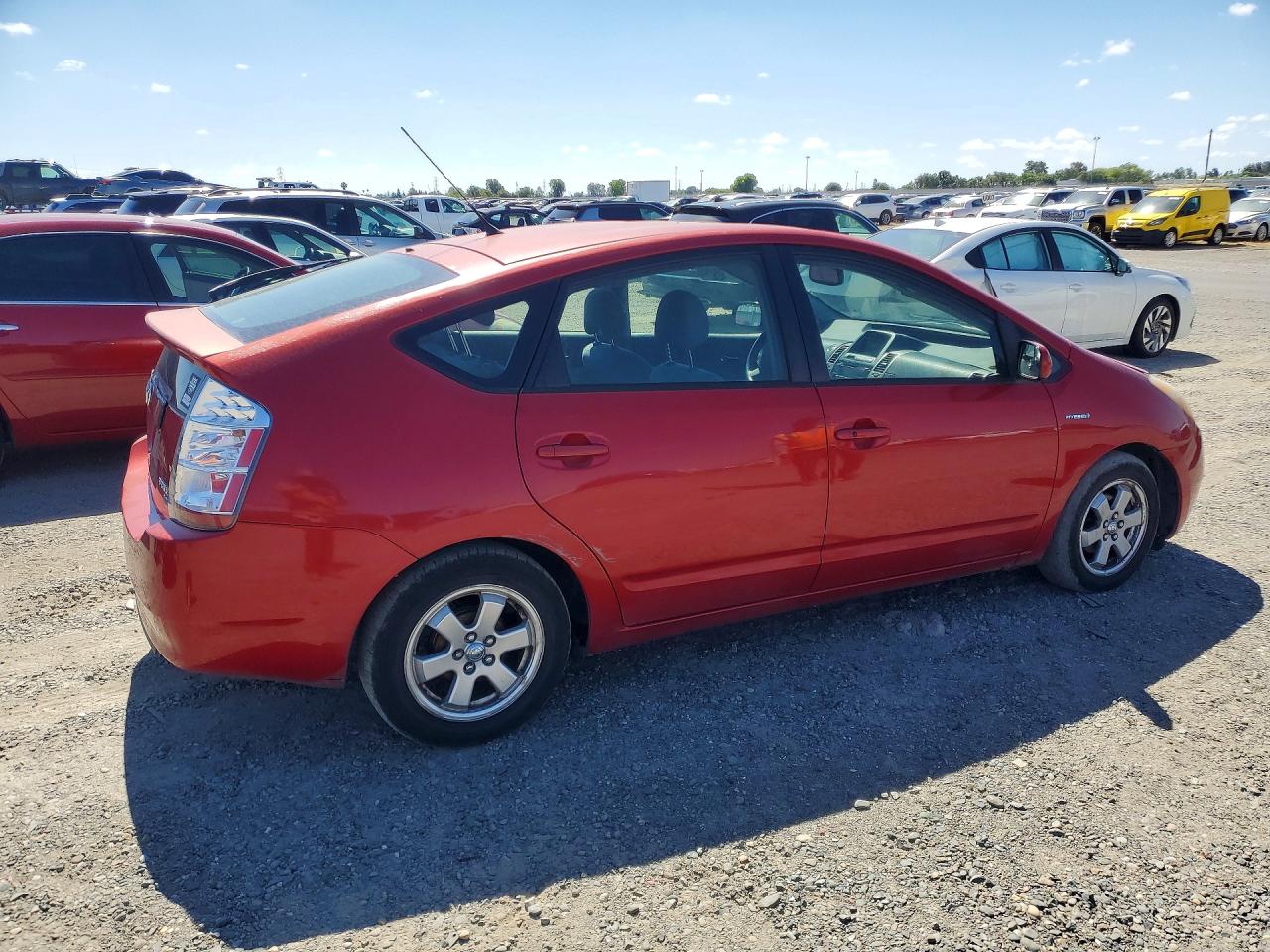 2006 Toyota Prius Base Red vin: JTDKB20U867517631